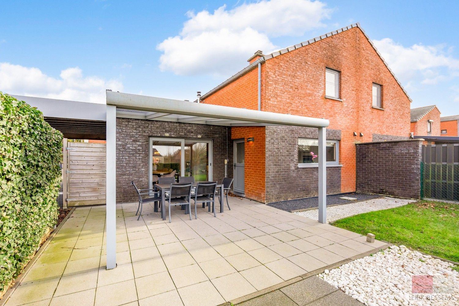 Instapklare woning in een rustige woonwijk te Zichen-Zussen-Bolder (Riemst). foto 31