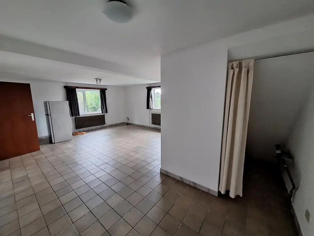Karaktervol huis op een groene locatie foto 4