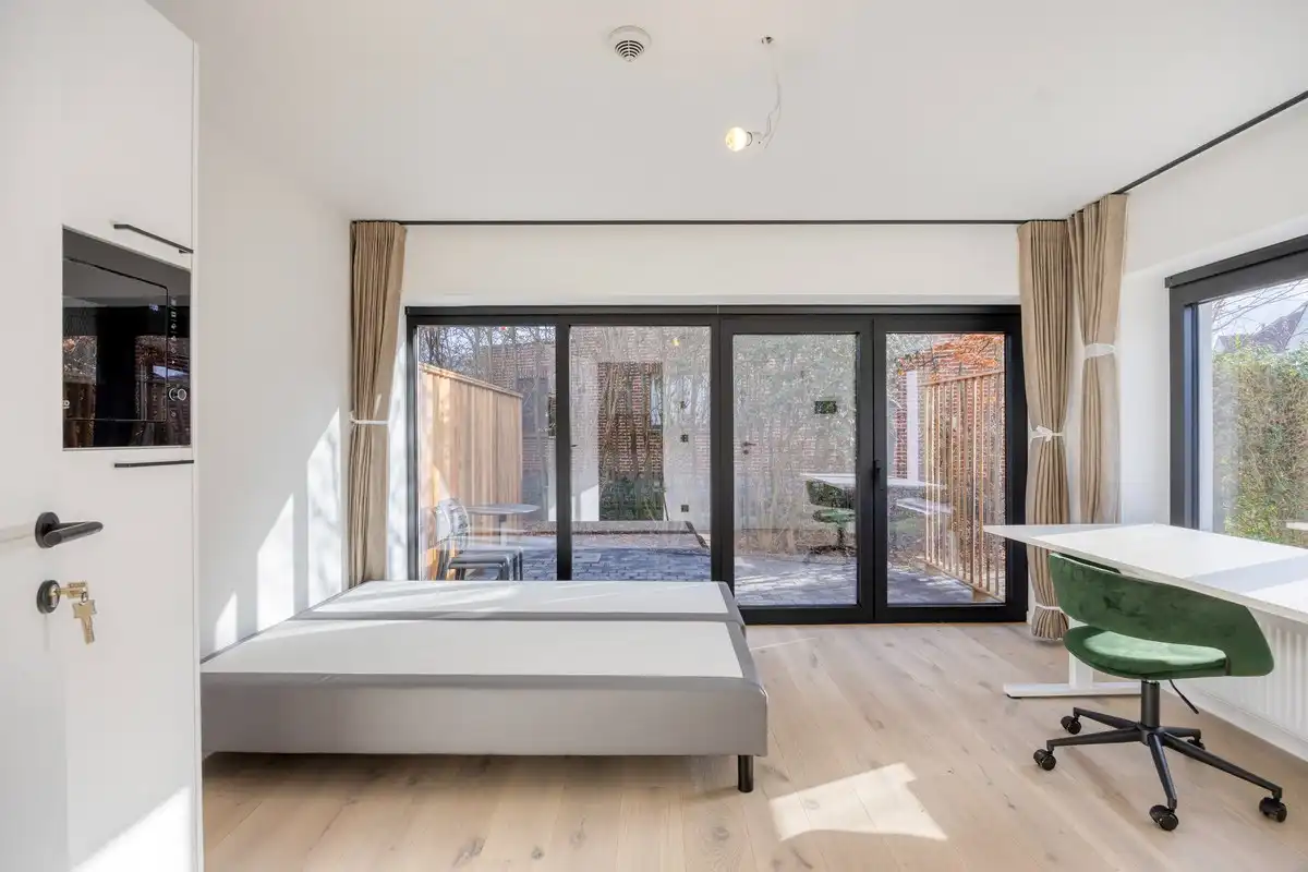 Volledig gerenoveerd en gemeubelde studentenkamer met privé badkamer en tuin - EPC A!  foto 19