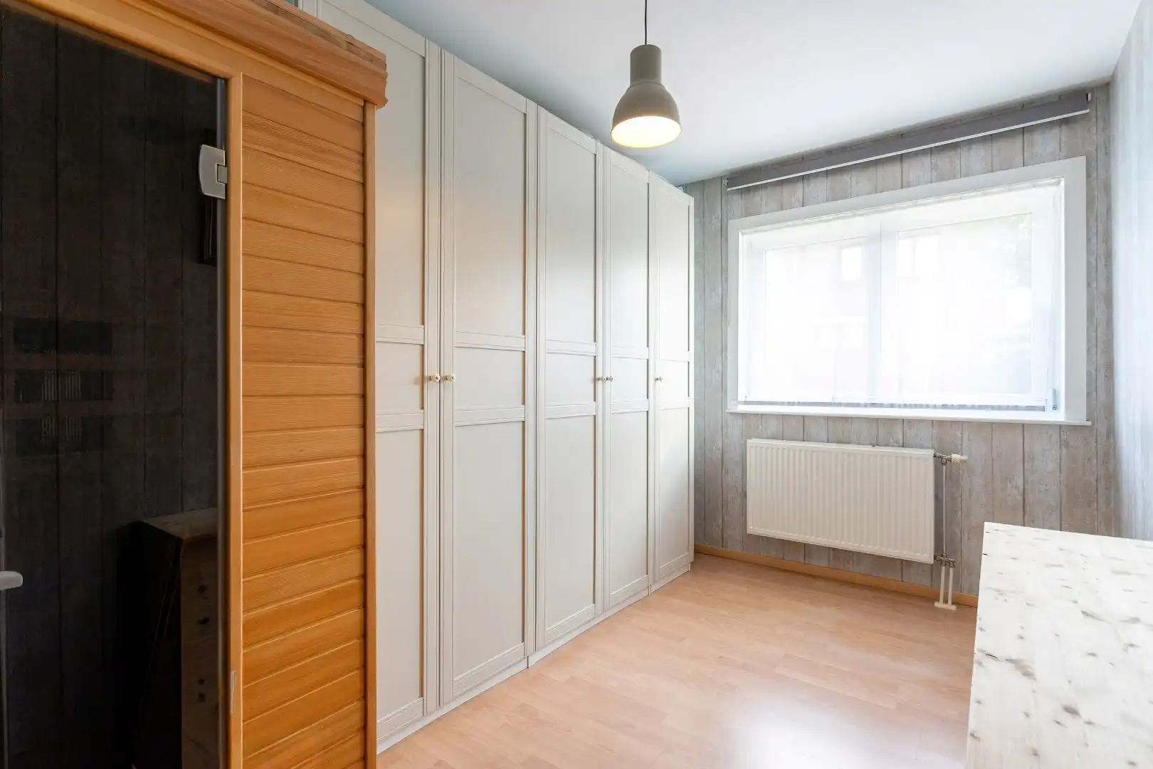 Instapklaar 2 slpk appartement met garage te Halle foto 16