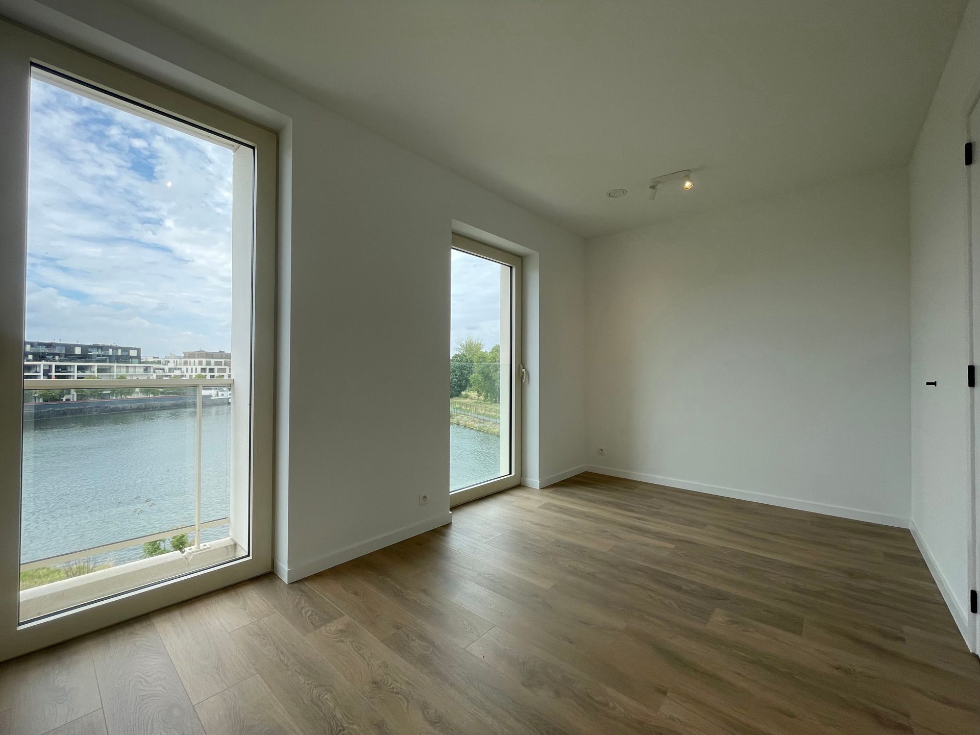 Nieuwbouwappartement met Scheldezicht en zonneterras foto 10
