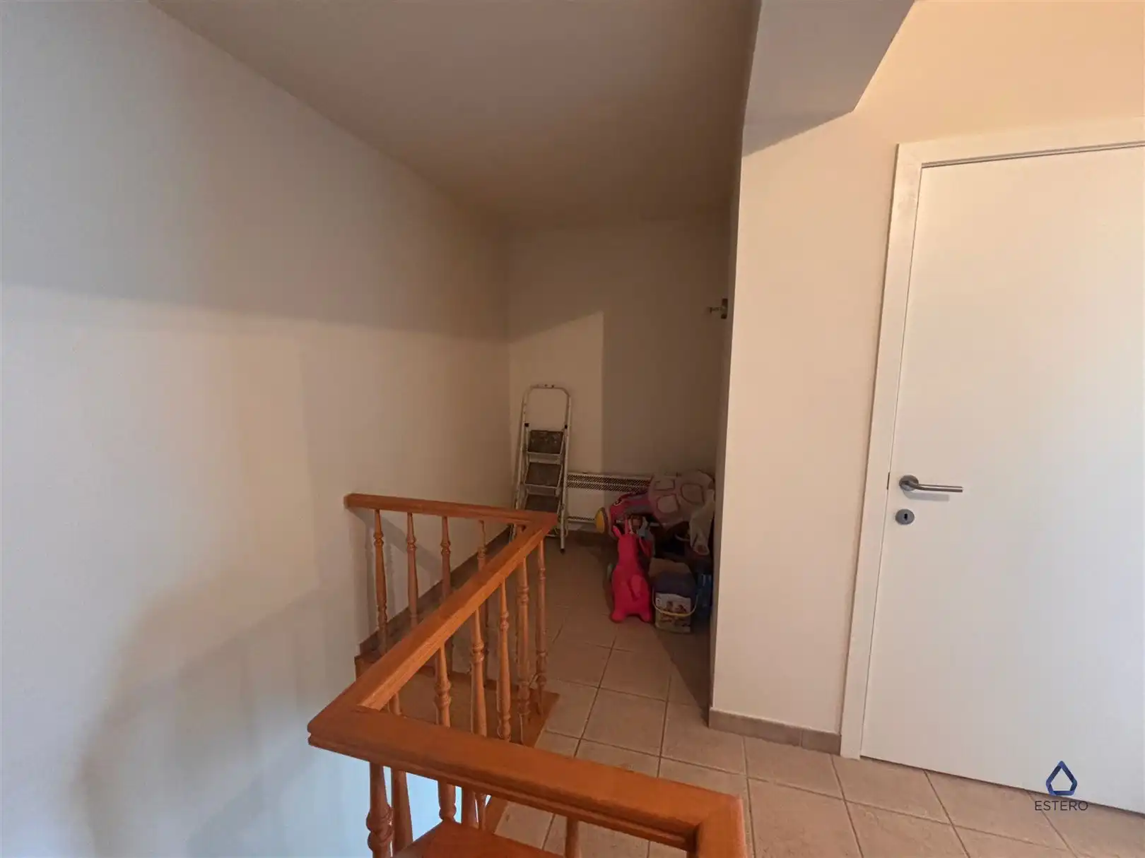 Rustig gelegen woning met 2 slaapkamers en garage foto 10