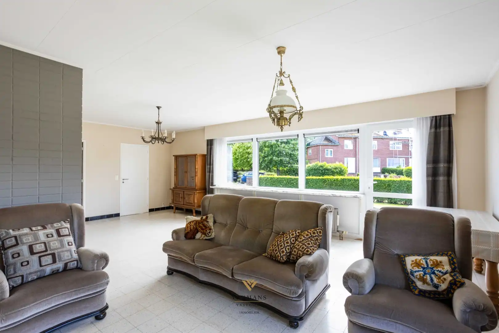 Gelijkvloerse woning met 3 slaapkamers, oprit en garage foto 9