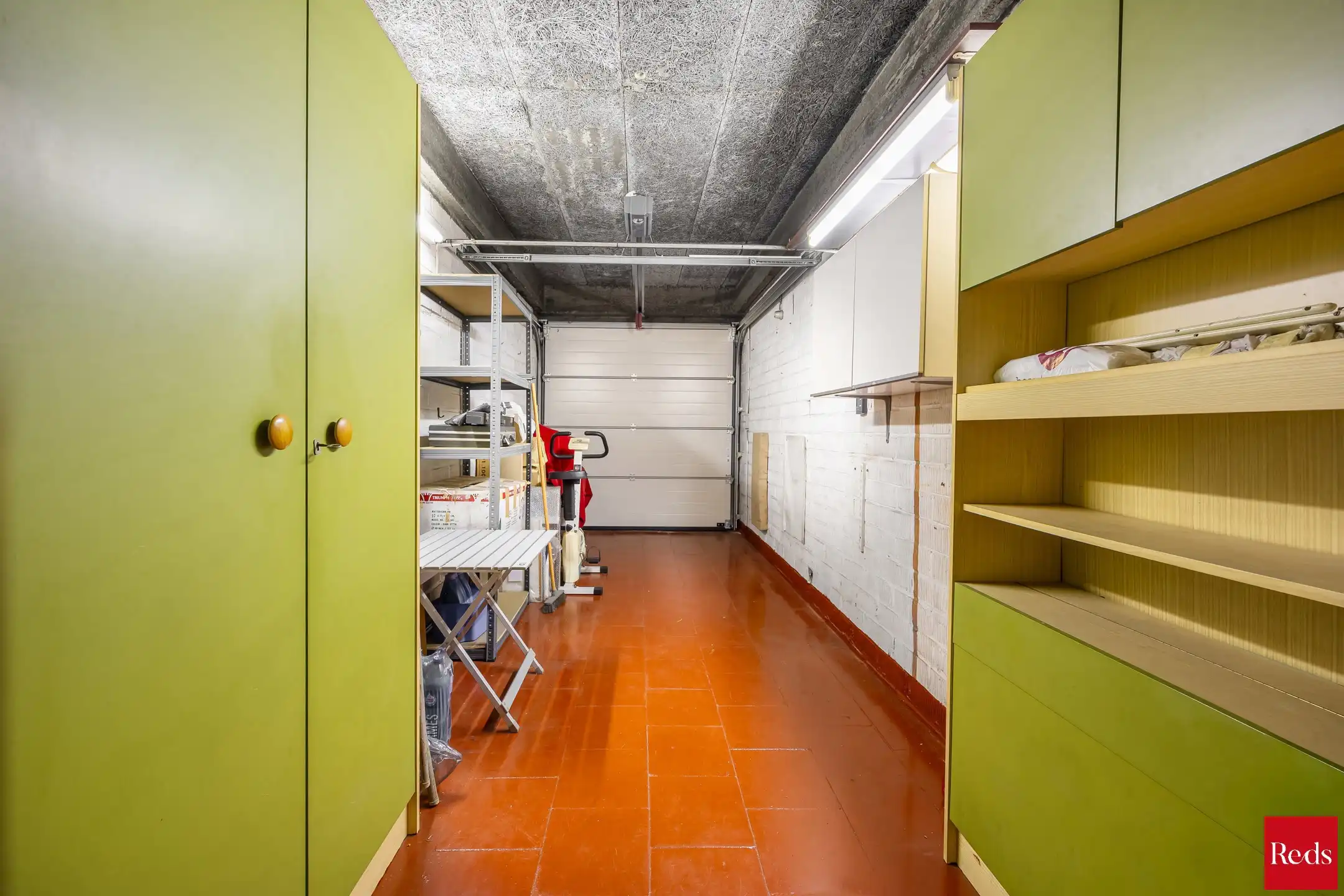 zeer verzorgd appartement met 2 slaapkamers, terras en garage foto 16