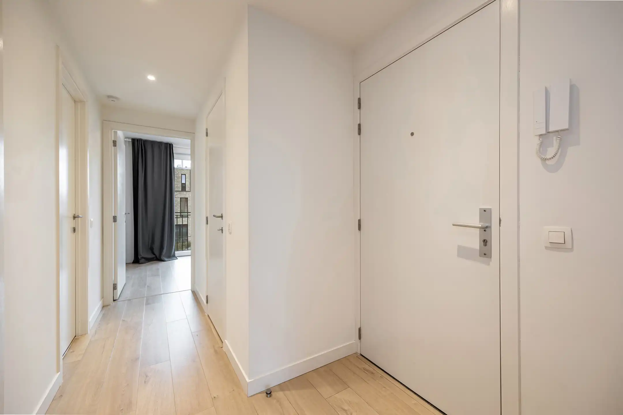 Prachtig 2 slaapkamer appartement in 's Gravenwezel foto 6