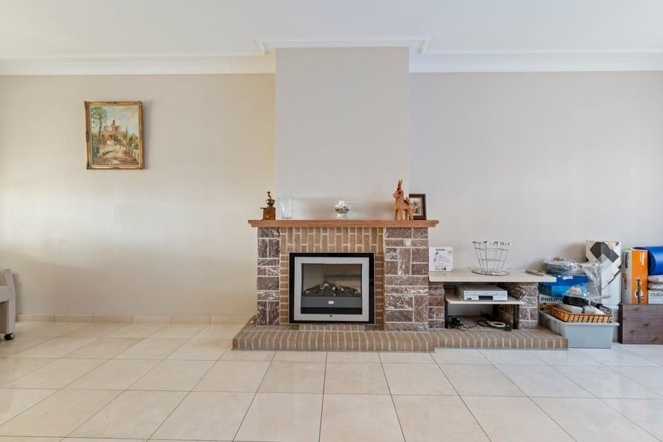 CHARMANTE, INSTAPKLARE WONING MET 3 SLAAPKAMERS, GROTE ZOLDER EN GEEZELLIGE BUITENRUIMTE foto 12