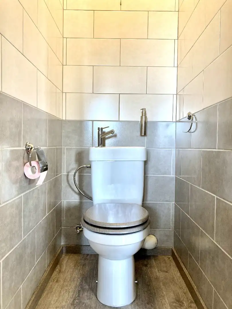 Gerenoveerd appartement op wandelafstand van centrum Harelbeke/Kortrijk.  foto 12