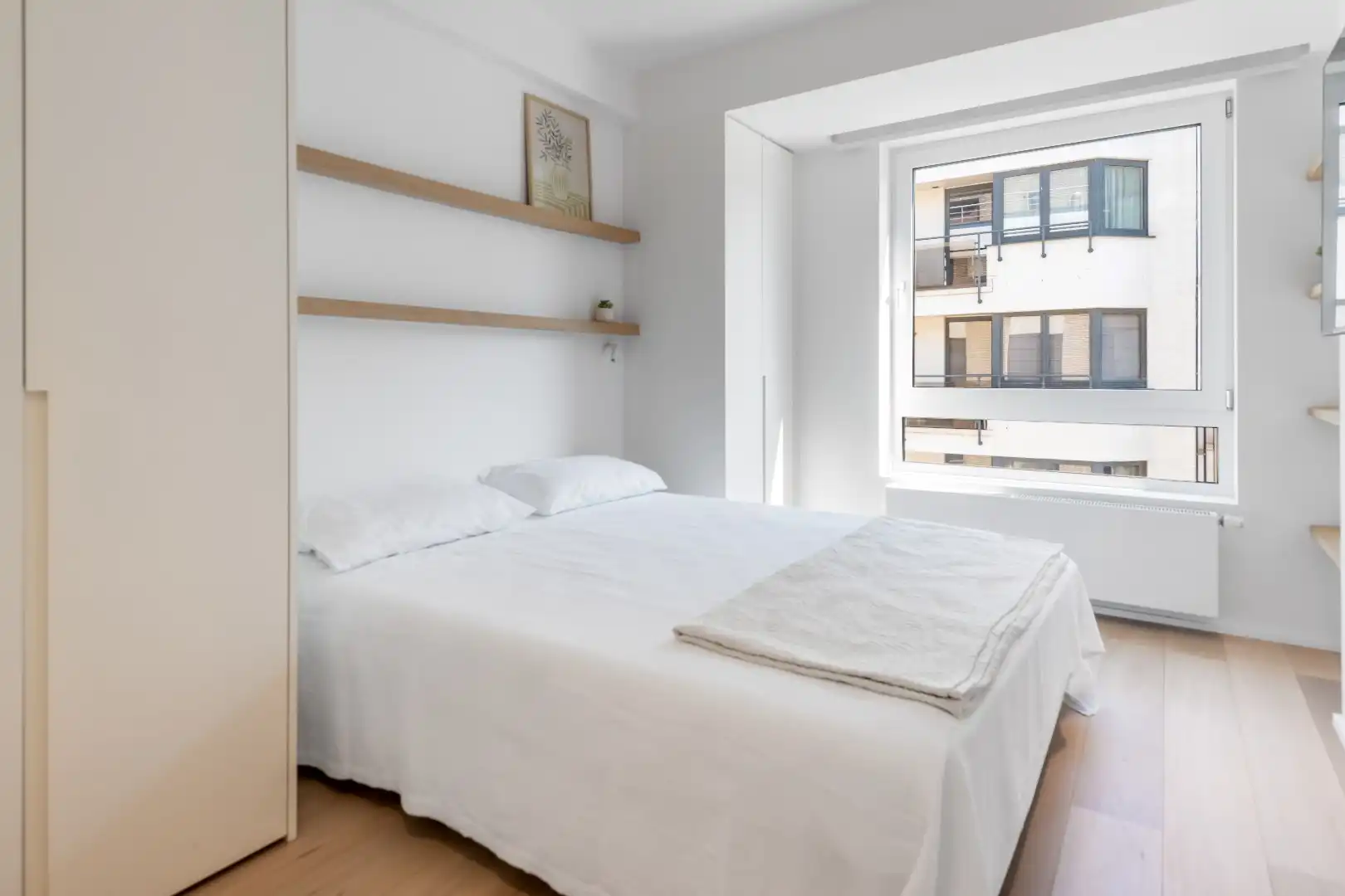 Lichtrijk hoekappartement gelegen op de Lippenslaan/Zoutelaan met 3 slaapkamers foto 9