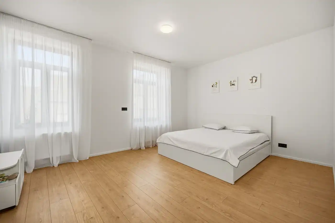 Modern gerenoveerde halfopen woning met 5 slaapkamers, tuin en garage in Tienen foto 16
