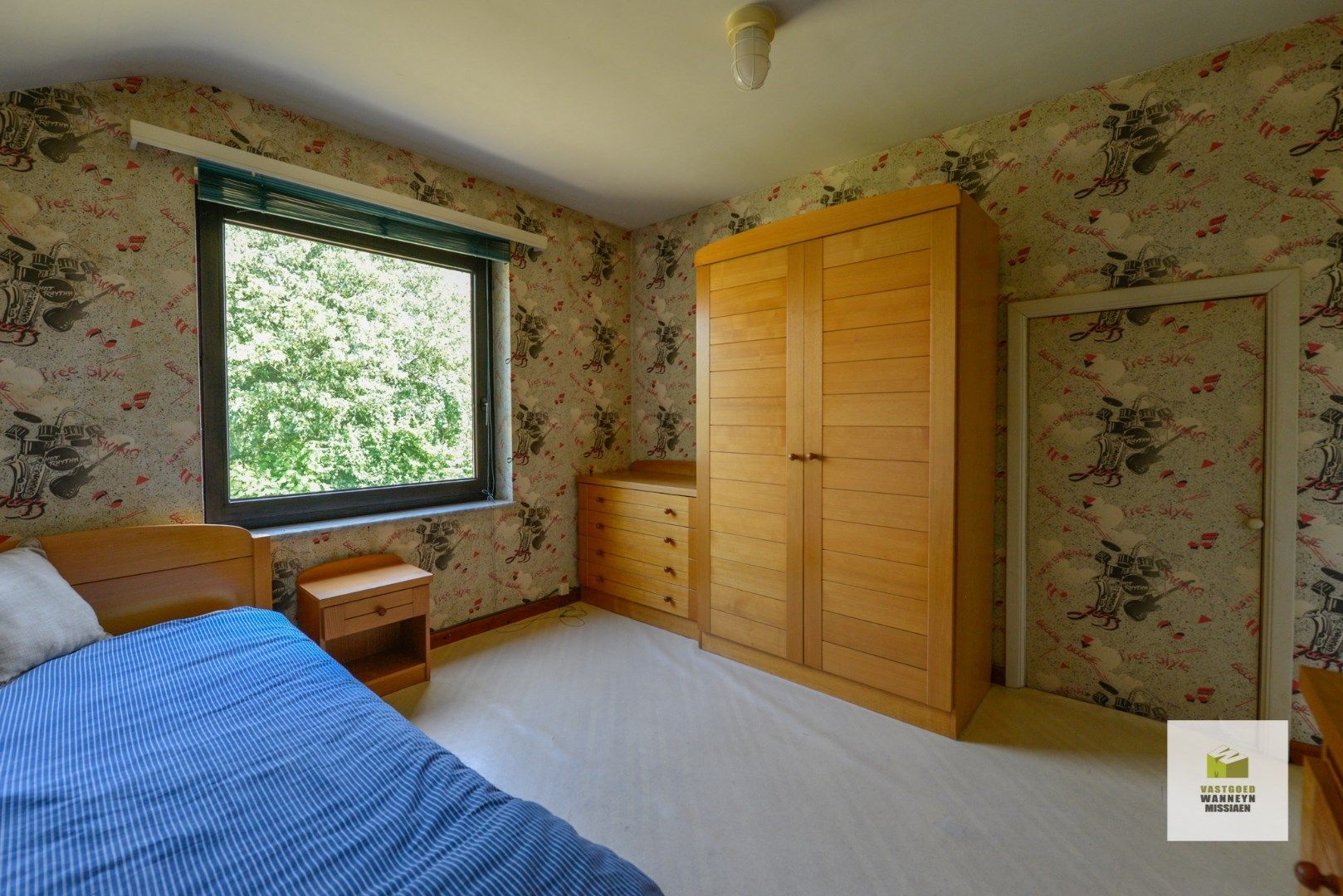 Vrijstaande woning op 700m2 met 3 slpk en zonnige tuin in woonwijk  foto 17