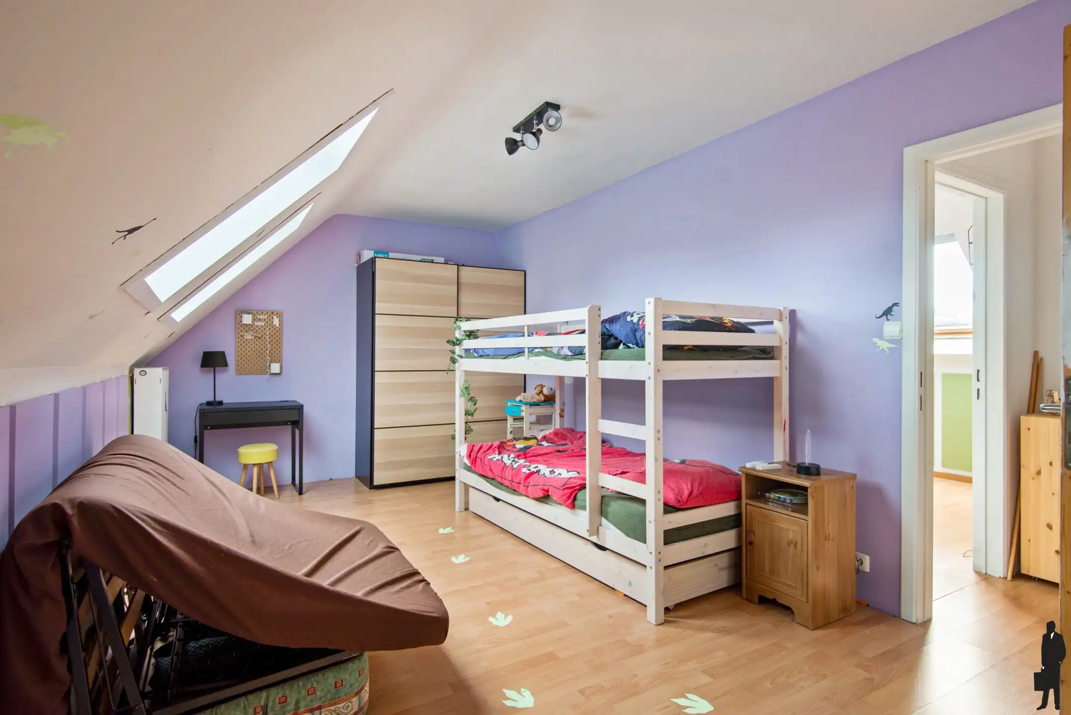 Welgelegen riante instapklare woning met 4 slaapkamers foto 26