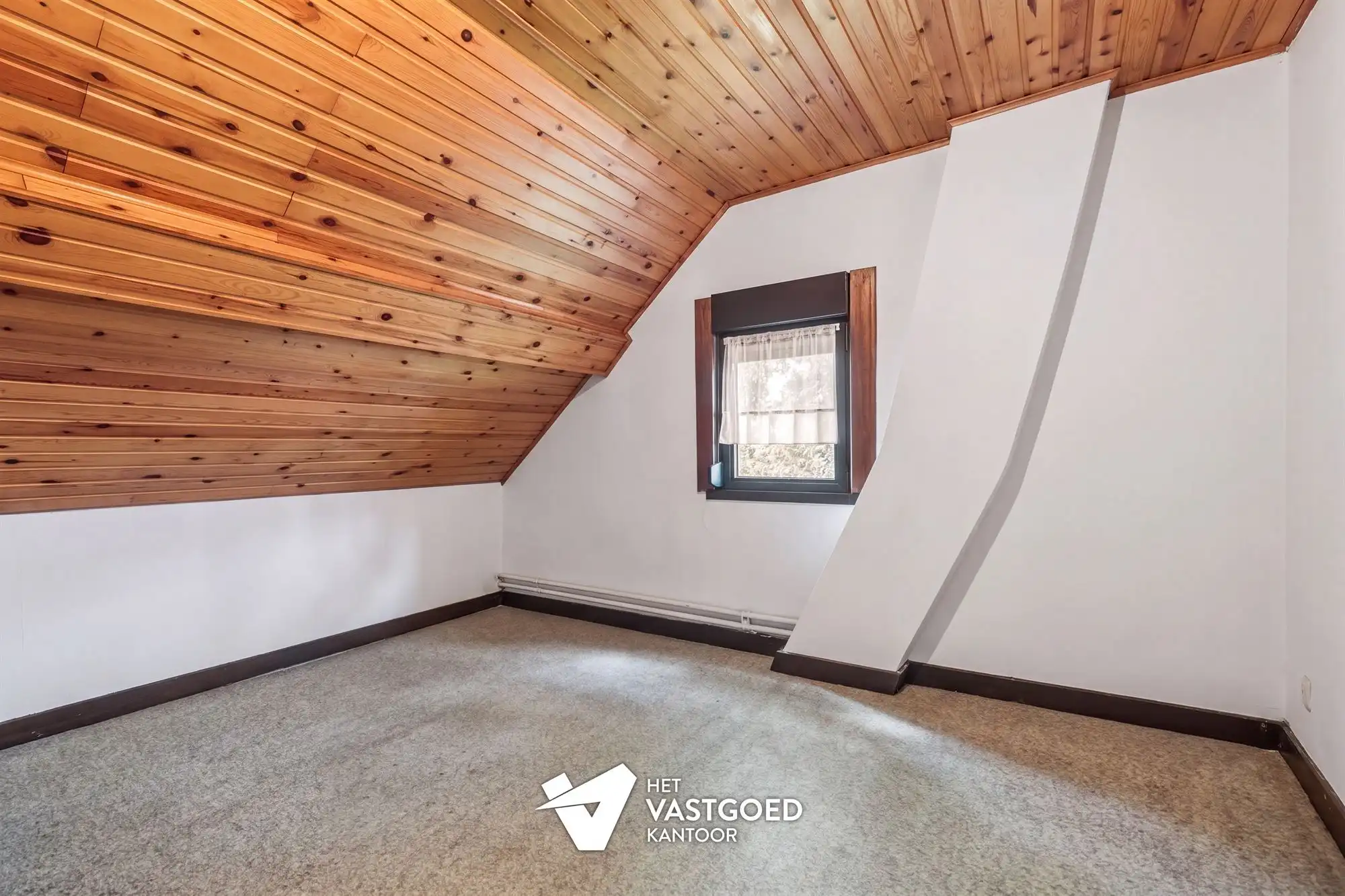 PERFECT ONDERHOUDEN WONING OP PRACHTIG PERCEEL NABIJ KEIHEUVEL foto 17
