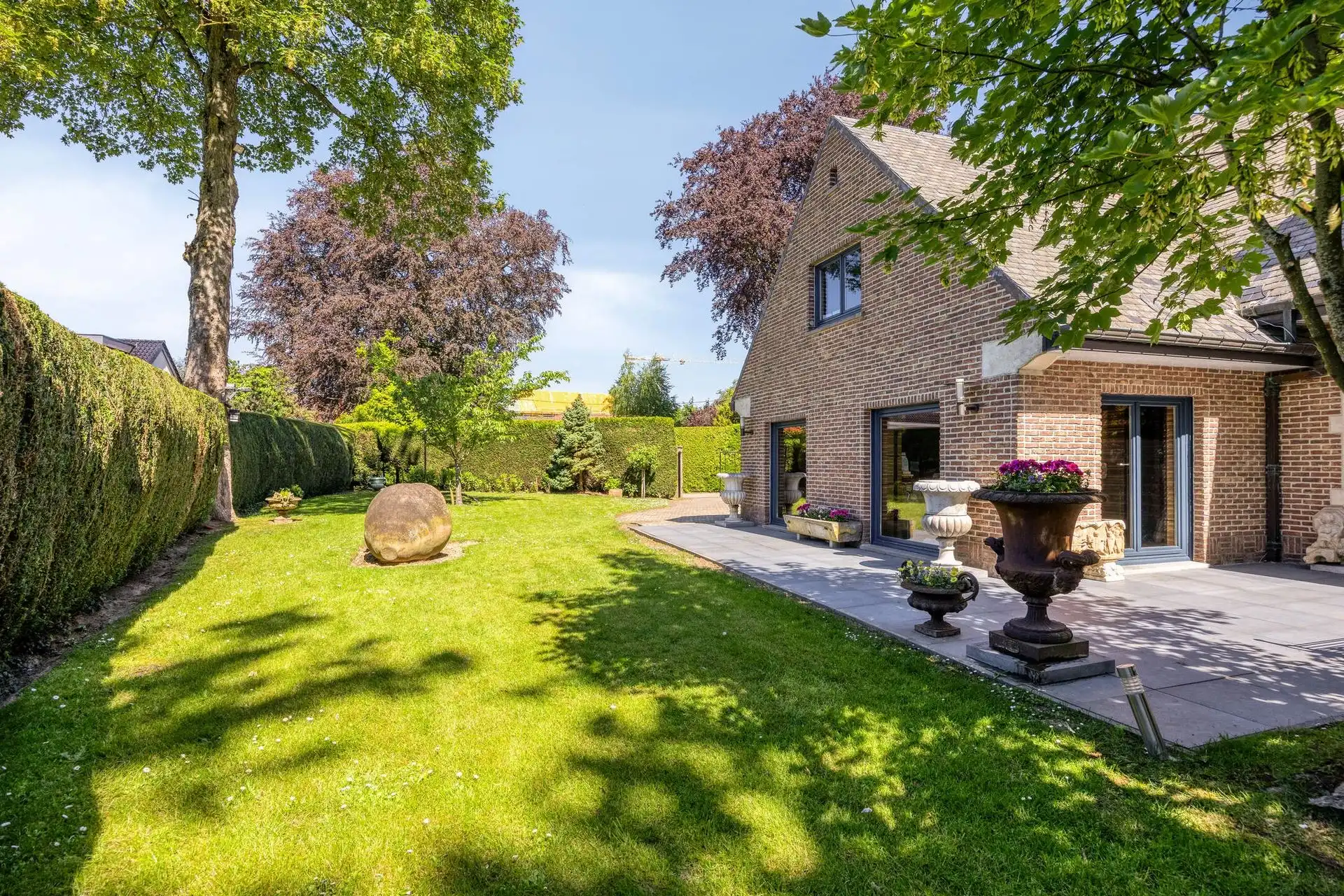 Prachtige villa in residentiële A+  woonwijk foto 44