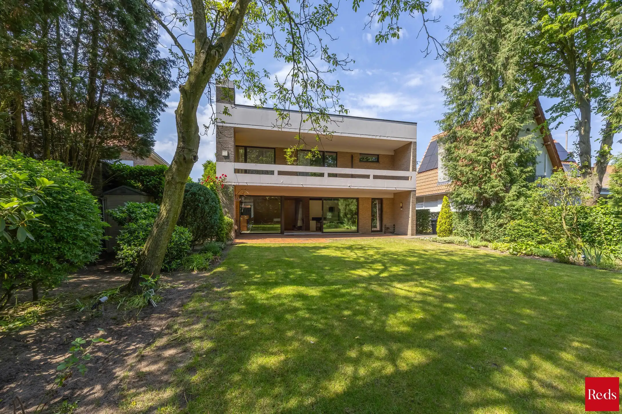 Karaktervolle villa met mooie tuin op toplocatie in Kapellen foto 27