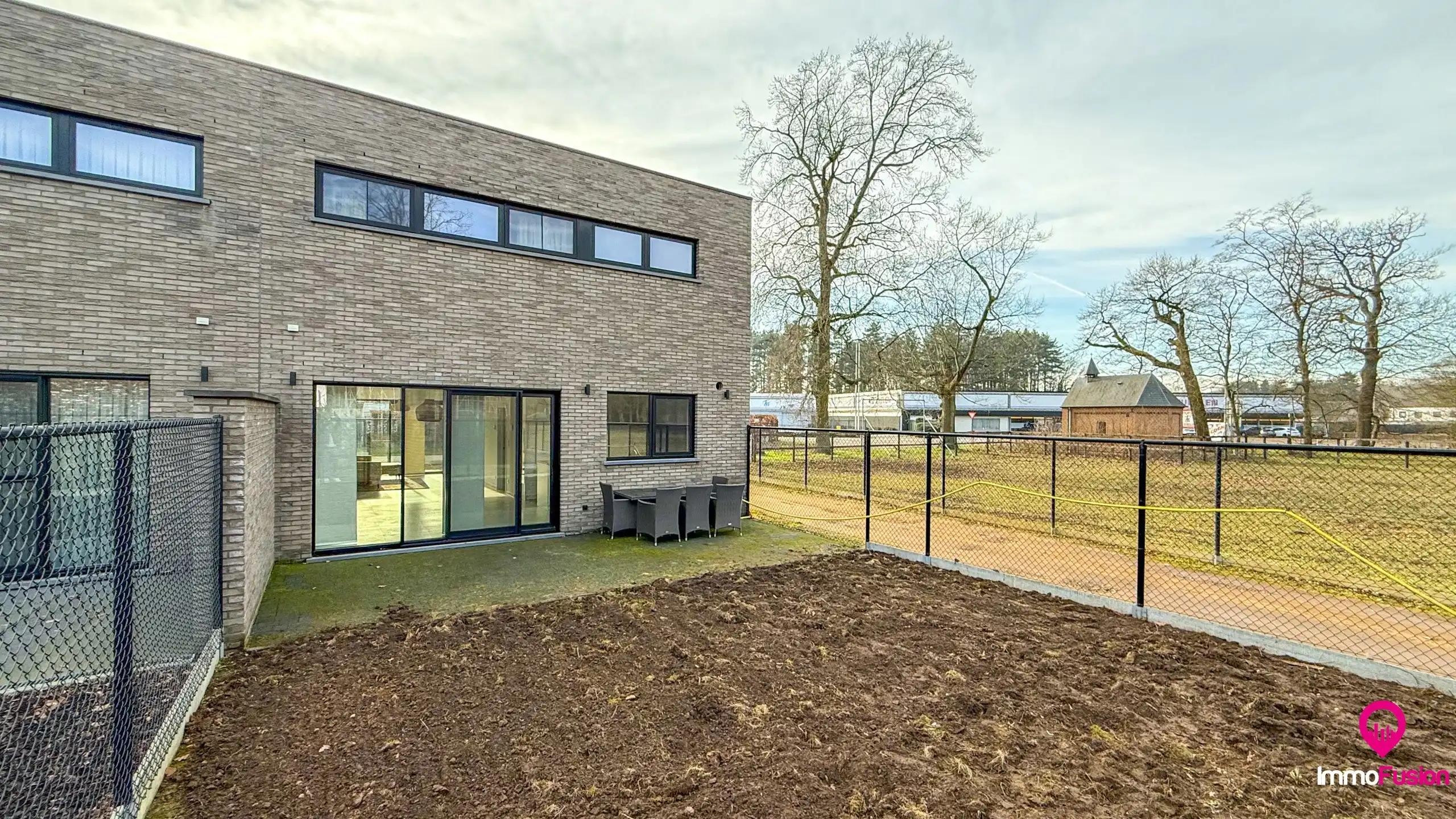 Moderne halfopen bebouwing met 3 slpks, airco en tuintje! foto 44