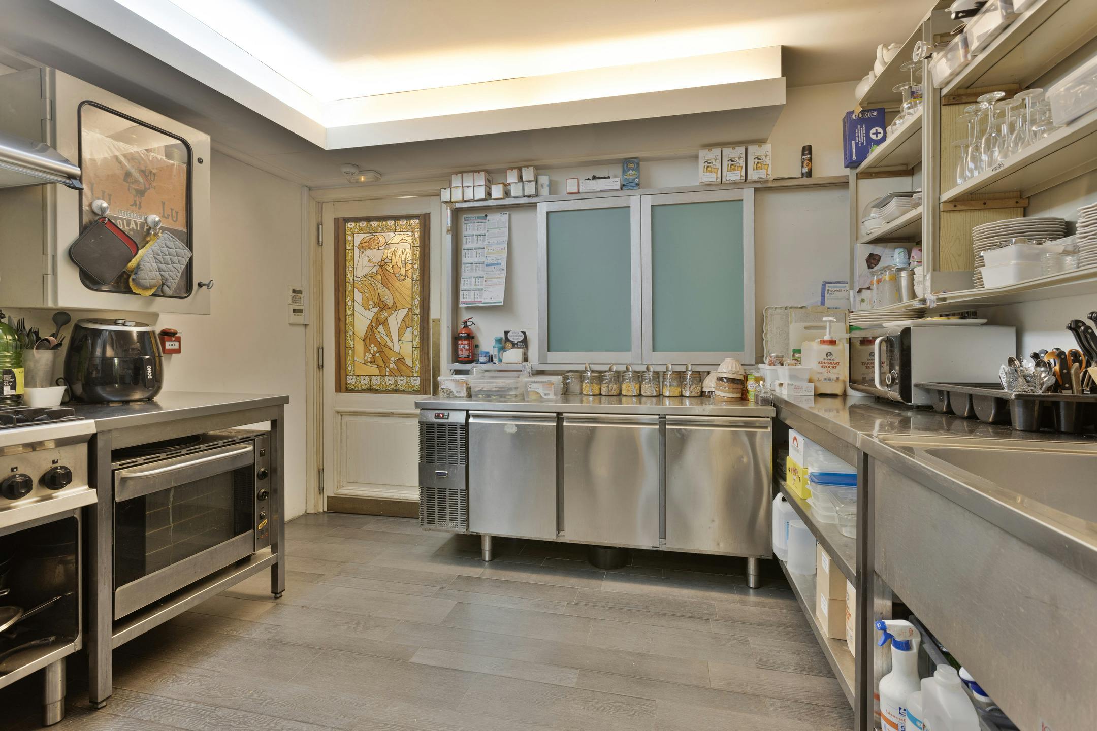 Charmant gerenoveerde B&B met woonst, winkel en handelsfonds foto 5