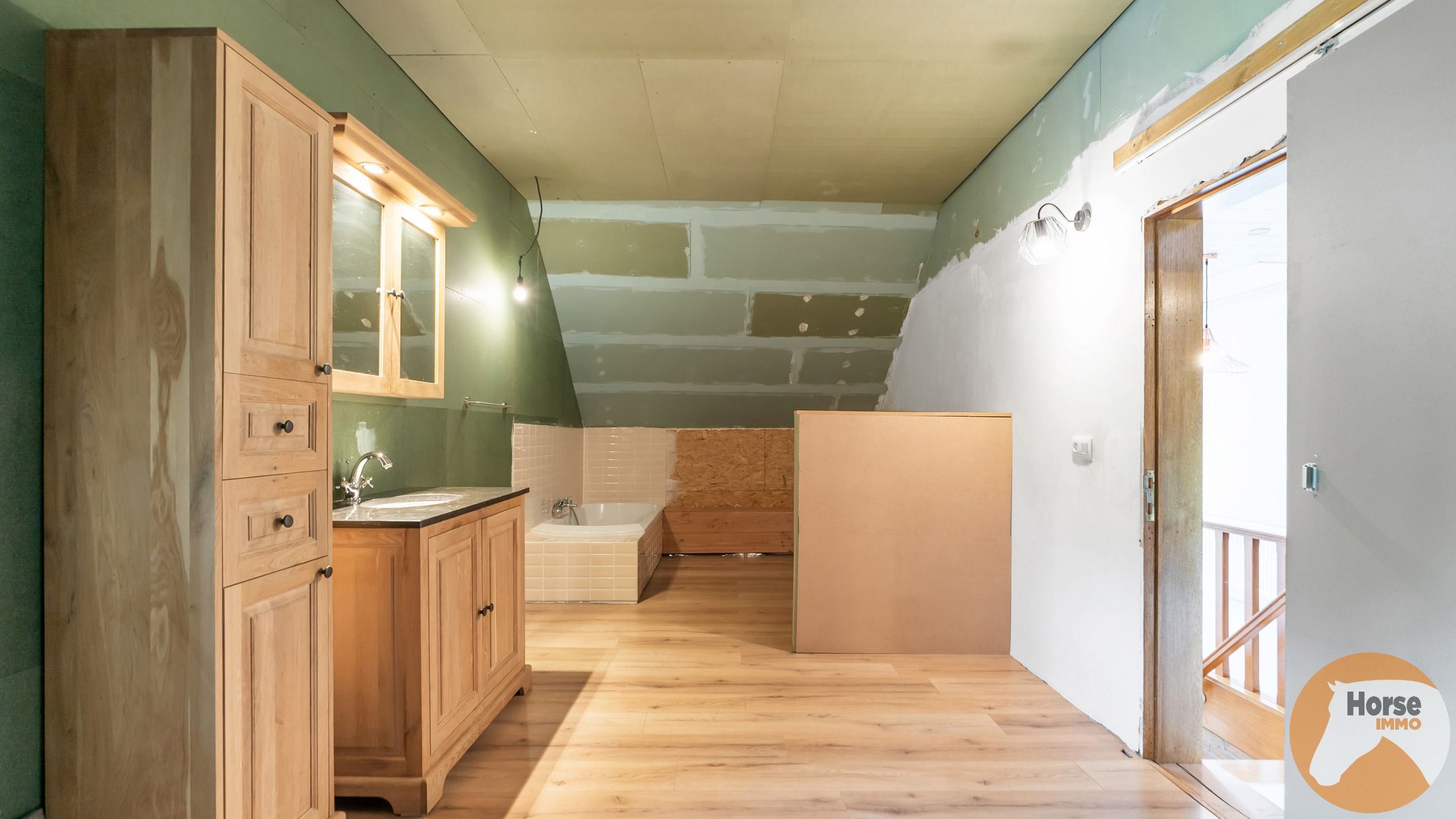 HERNE - Gerenoveerde woning met hangar op +-1ha foto 13