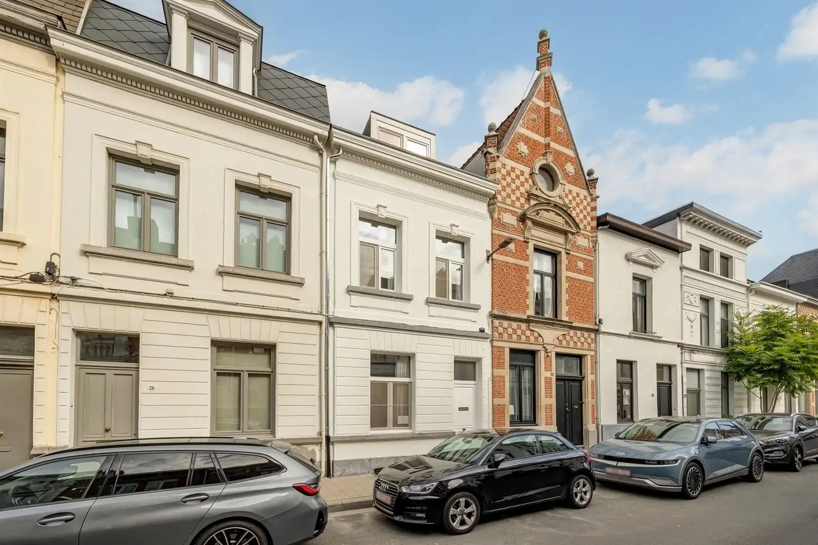 Karaktervolle stadswoning met beschermde gevel en 4 SLK in hartje Antwerpen foto 33