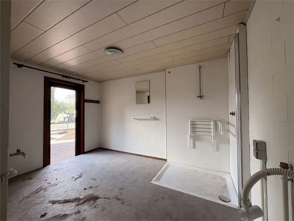Lichtrijke gezinswoning met 4 slaapkamers + garage foto 7