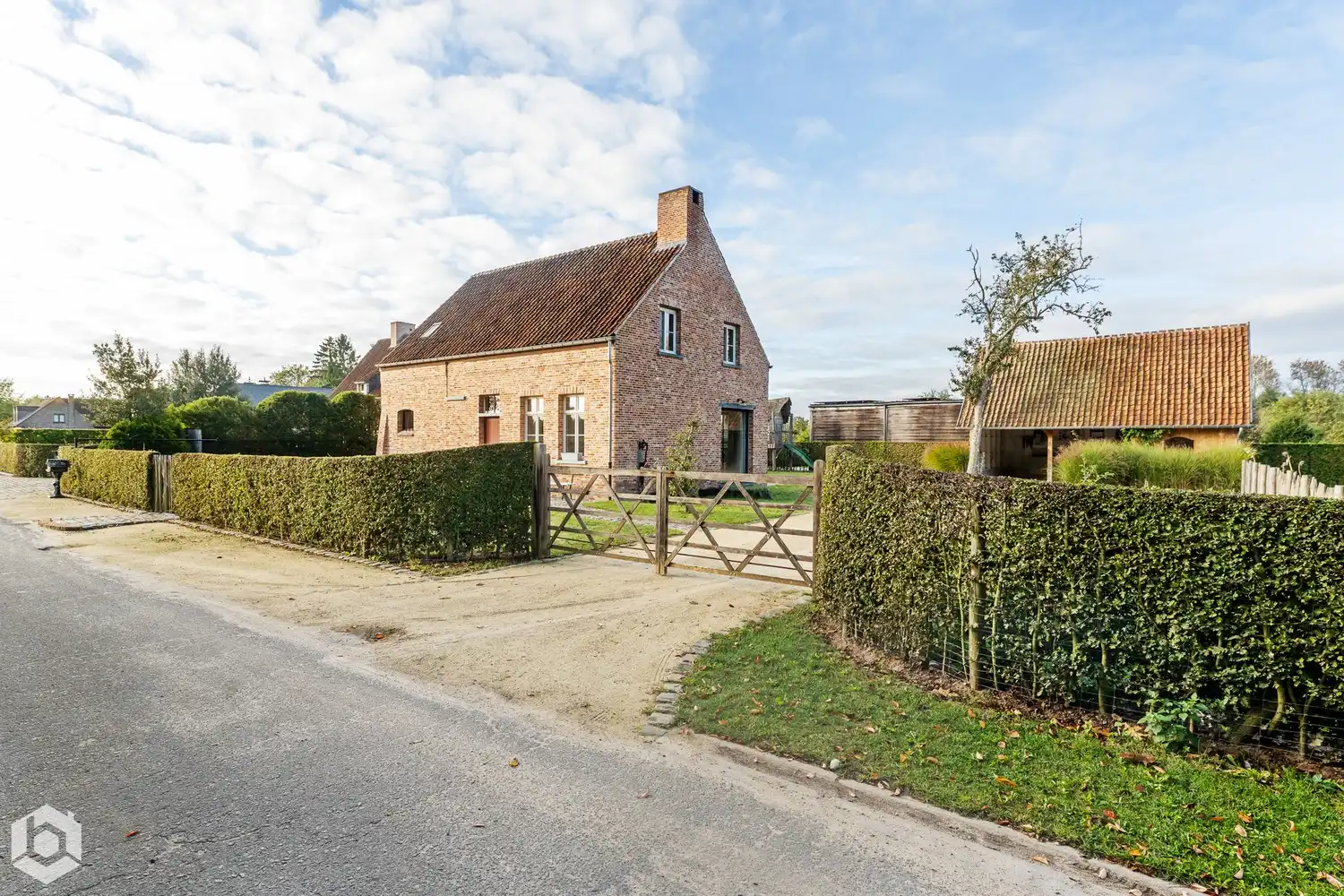 Luxe, energiezuinige villa met 3 slpkrs en prachtige tuin op top-locatie te Bonheiden foto 2