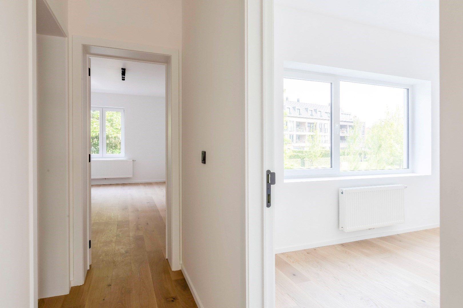 Prachtig gerenoveerd 3 slaapkamer appartement nabij Gent centrum foto 12