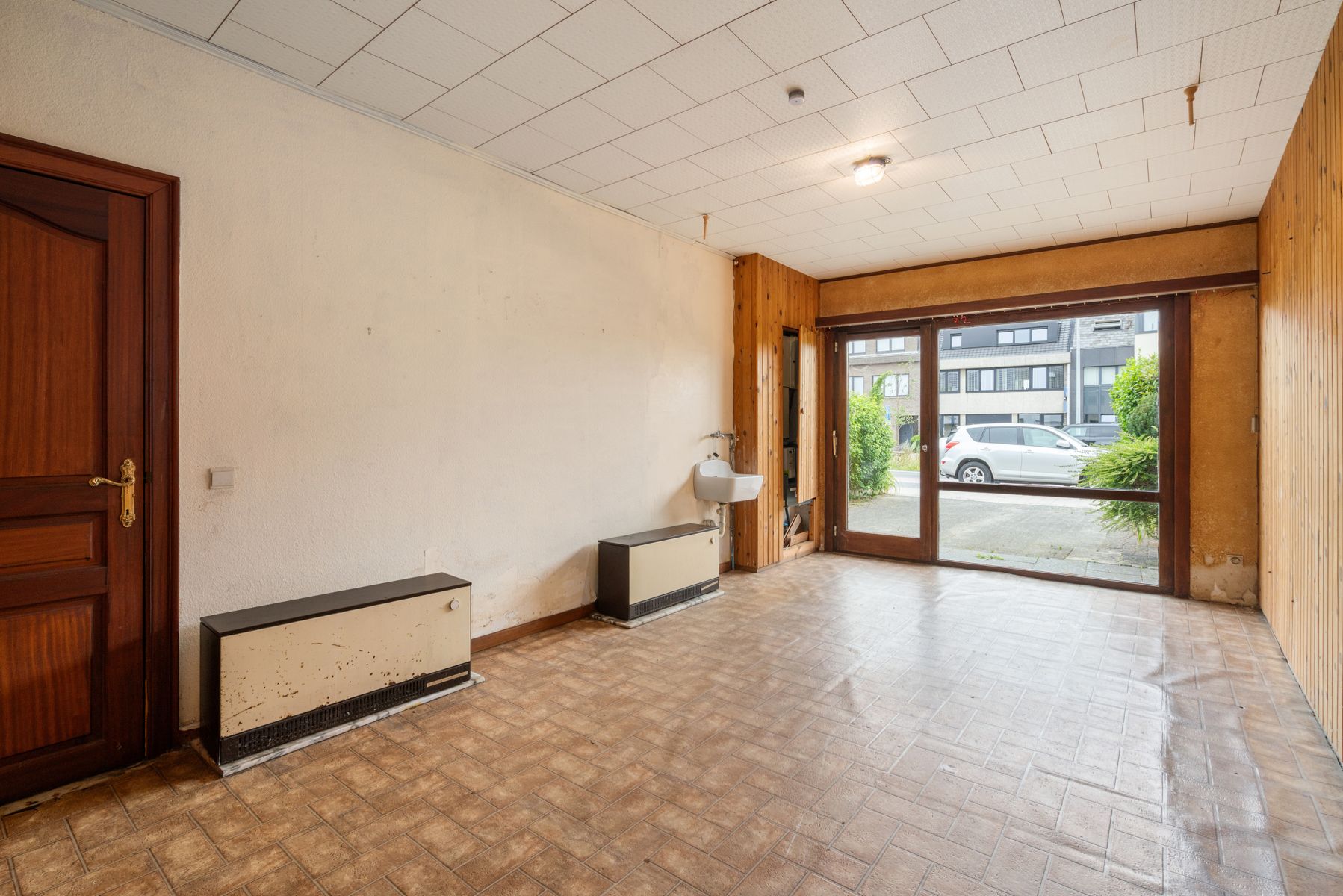 Te renoveren woning met 3 slaapkamers  foto 3