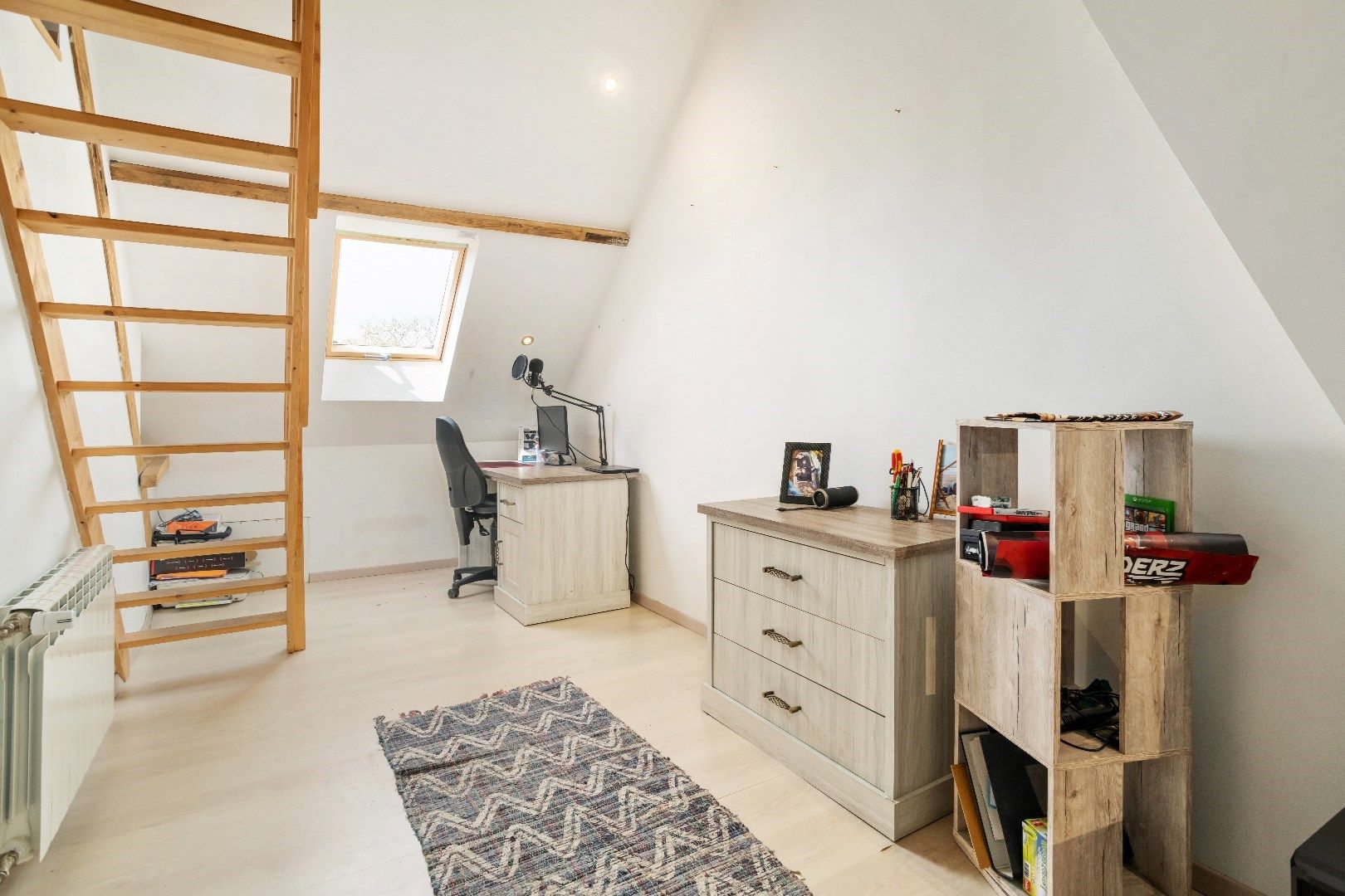 Gerenoveerde woning op ruim perceel van 1197 m² foto 11