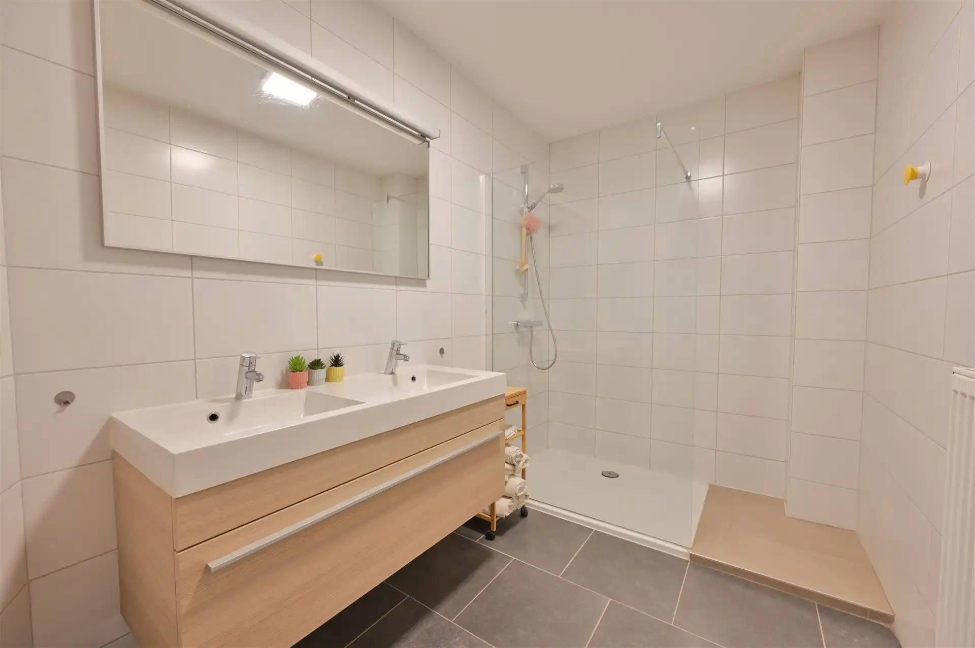 Ruime duplex met drie slaapkamers in centrum Herselt foto 16