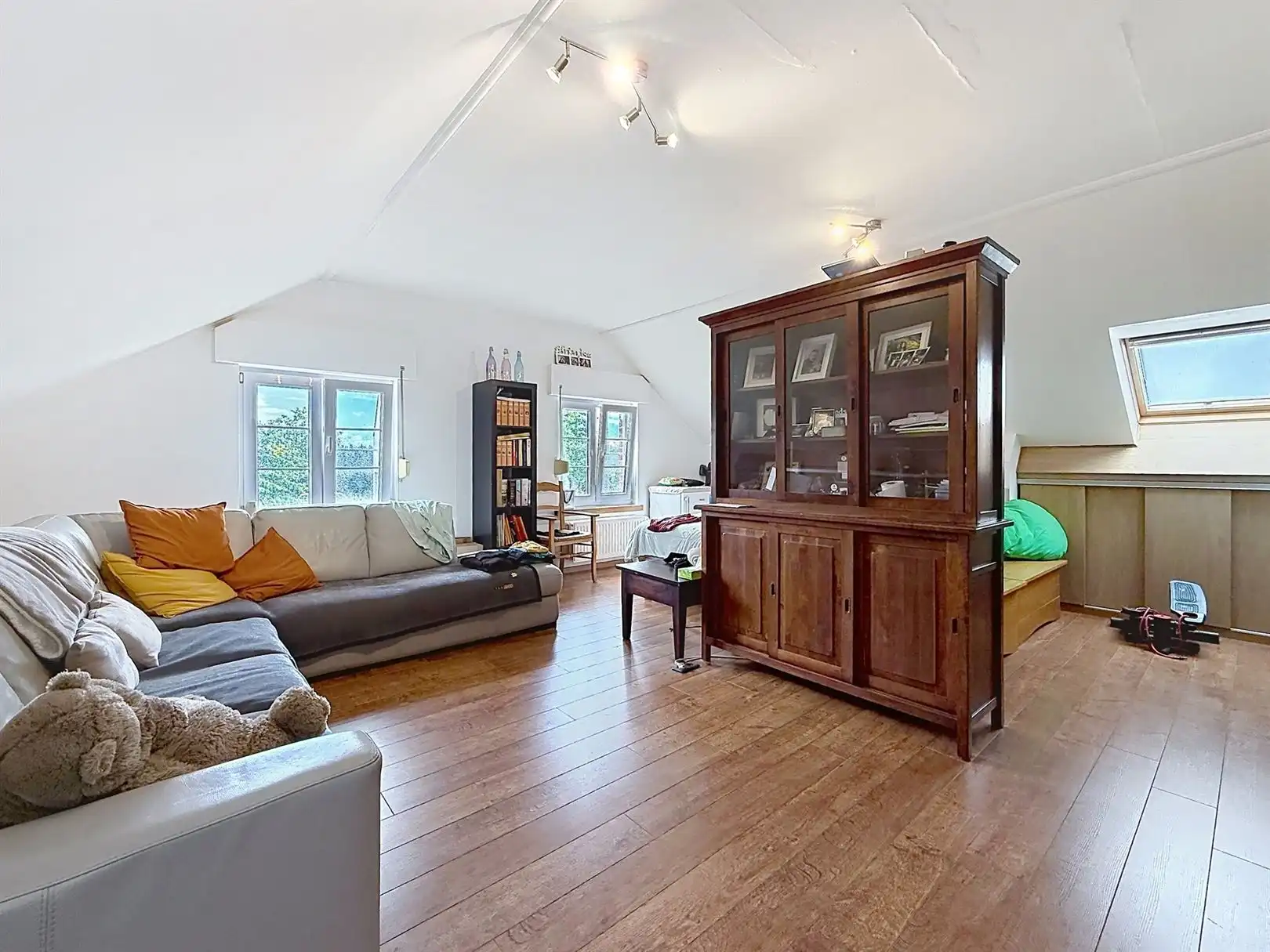 Ruime open bebouwing met garage, 4 slpks, 9a 20ca foto 43