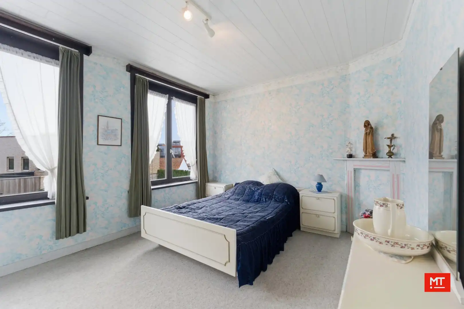 Te renoveren woning met 3 slaapkamers, Zuidgerichte tuin en garage in het centrum van Zonnebeke foto 11