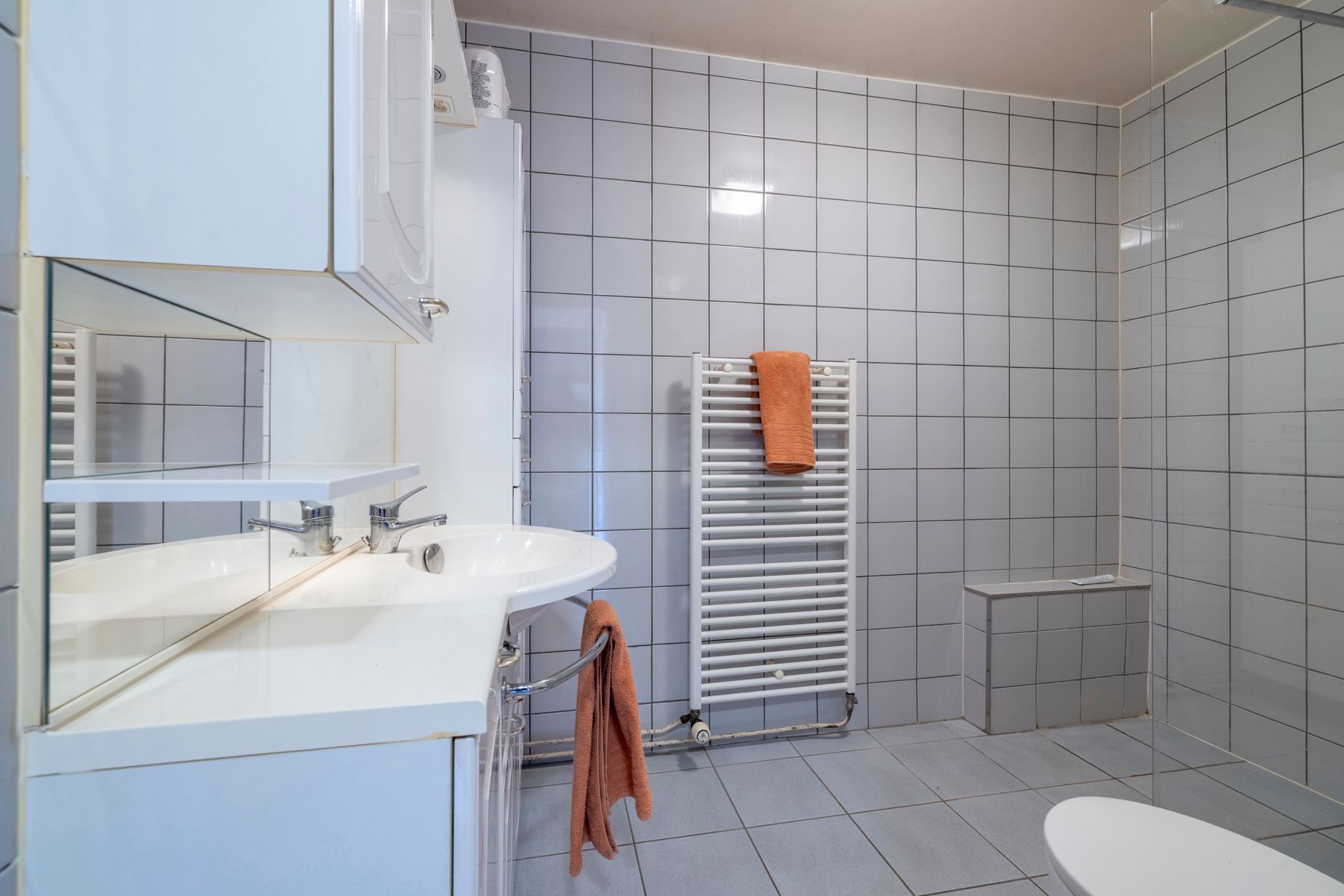 APPARTEMENT MET 1 SLAAPKAMER EN GARAGE TE KOOP! foto 10