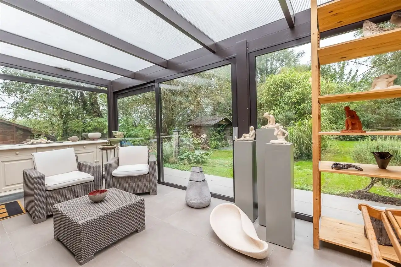 Uniek rustig wonen, helemaal achterin en midden in het groen. foto 22