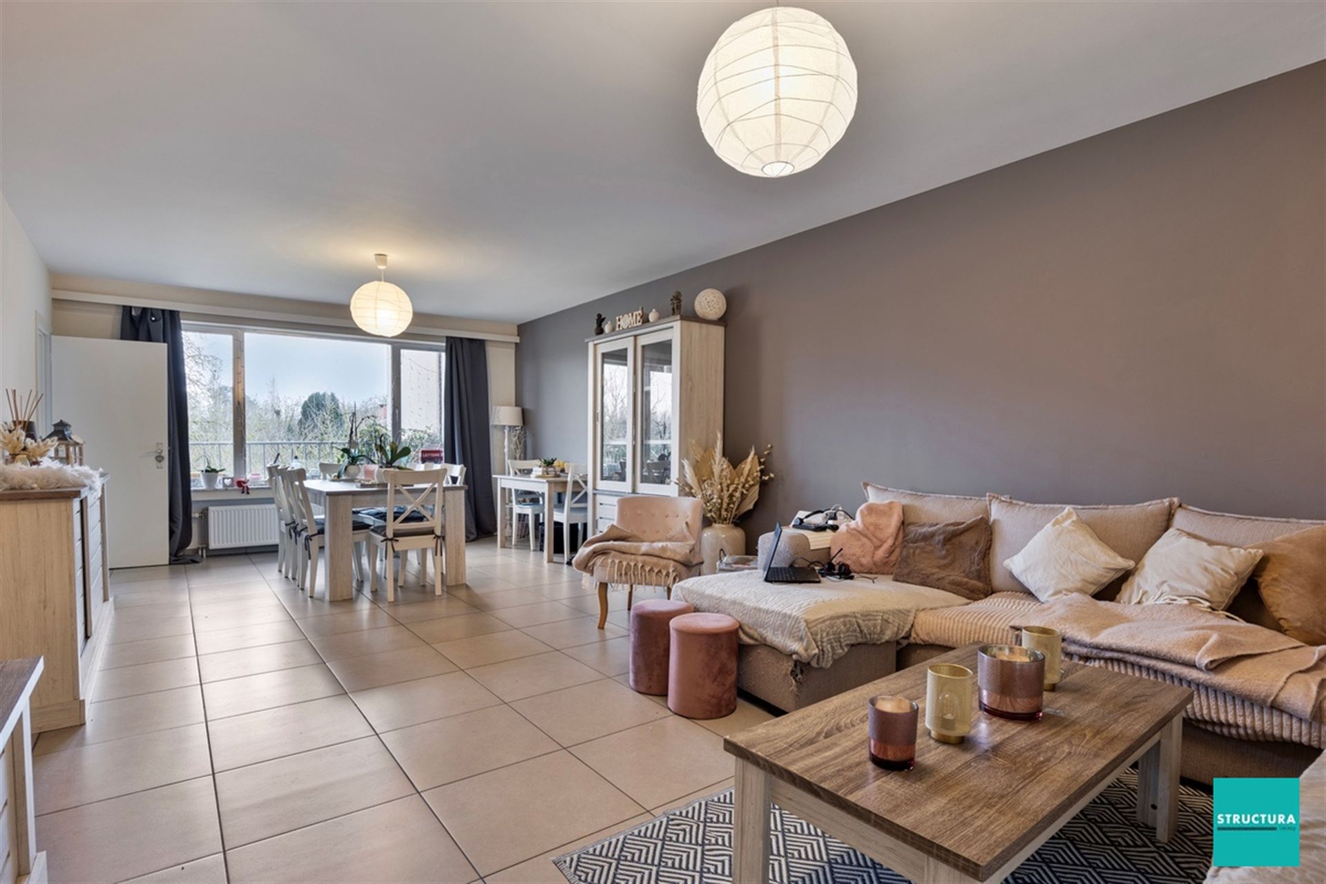 Instapklaar appartement met 2 kamers en zonneterras foto 4