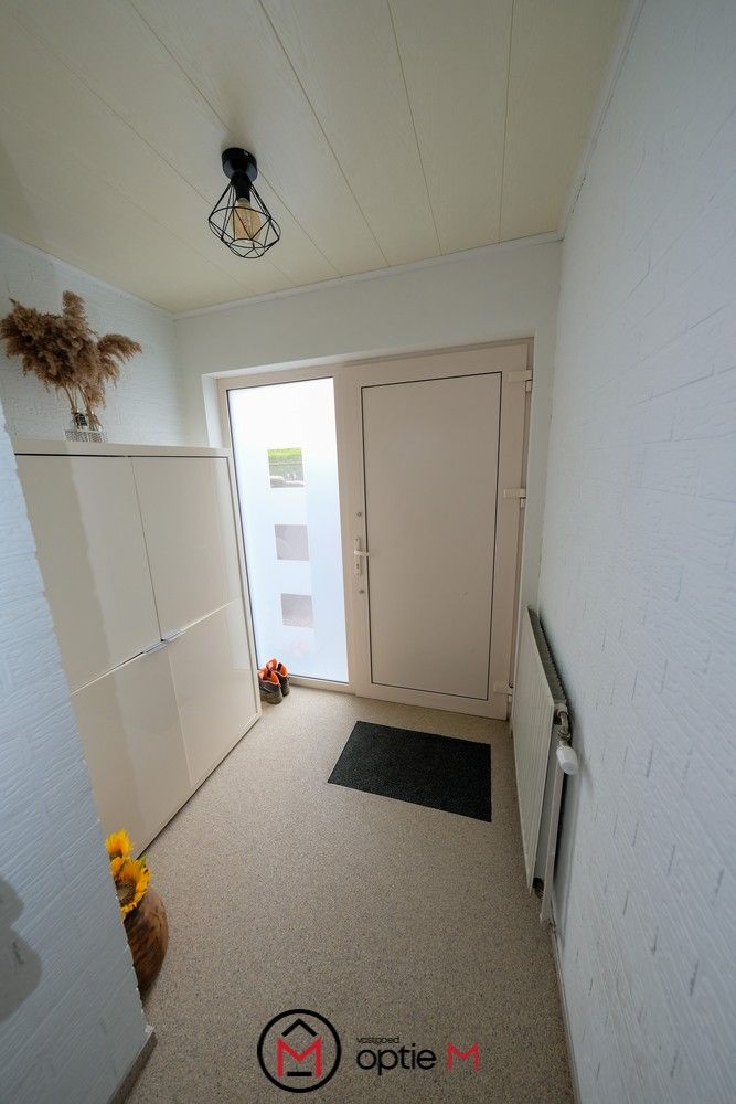 Gerenoveerde woning in rustige buurt foto 4