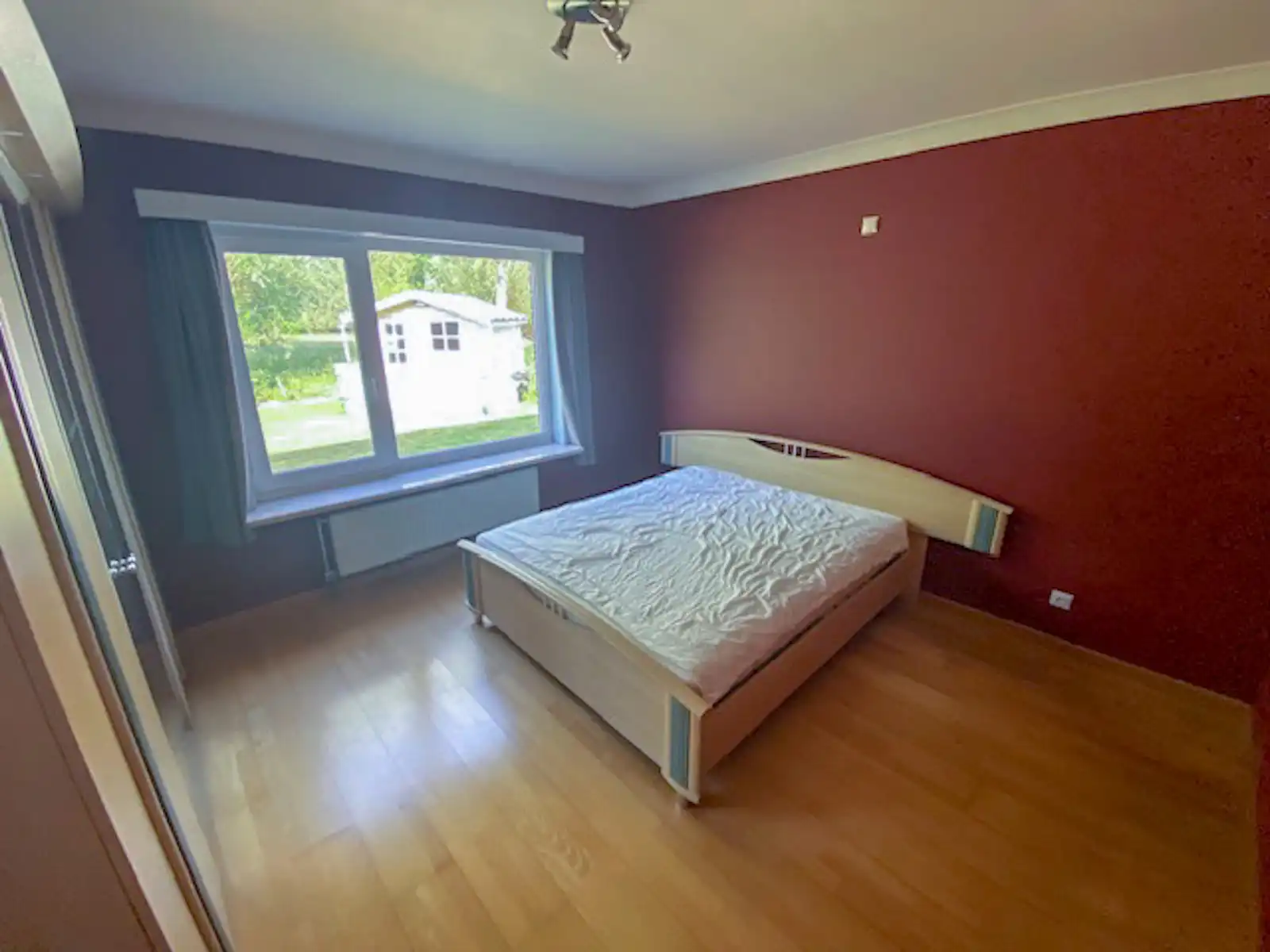 Alleenstaande woning met 3 slaapkamers foto 5