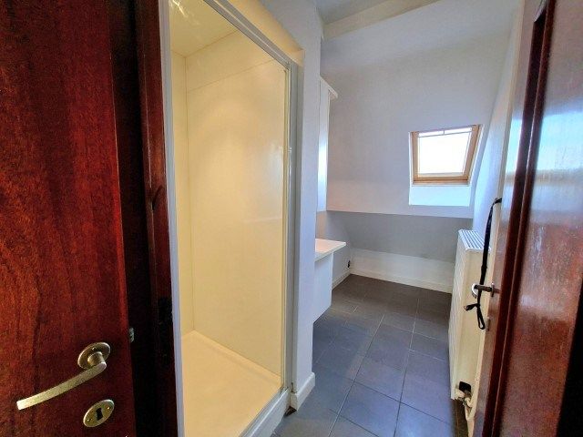 Centraal gelegen dakappartement foto 8