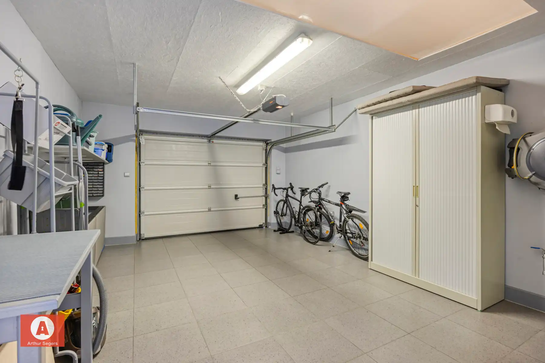 Hedendaagse HOB, gelegen pal bij het centrum van Buggenhout foto 20