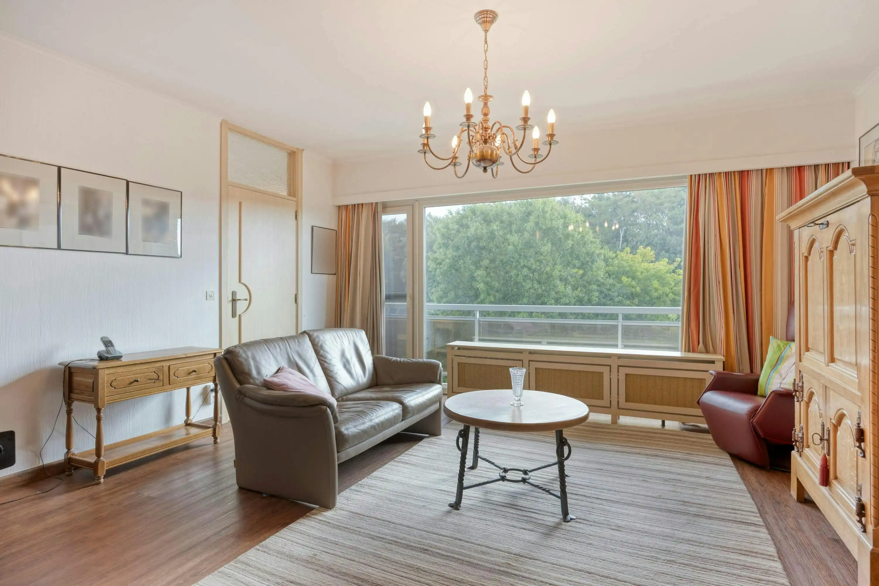 Ruim appartement te koop in Bazel foto 4