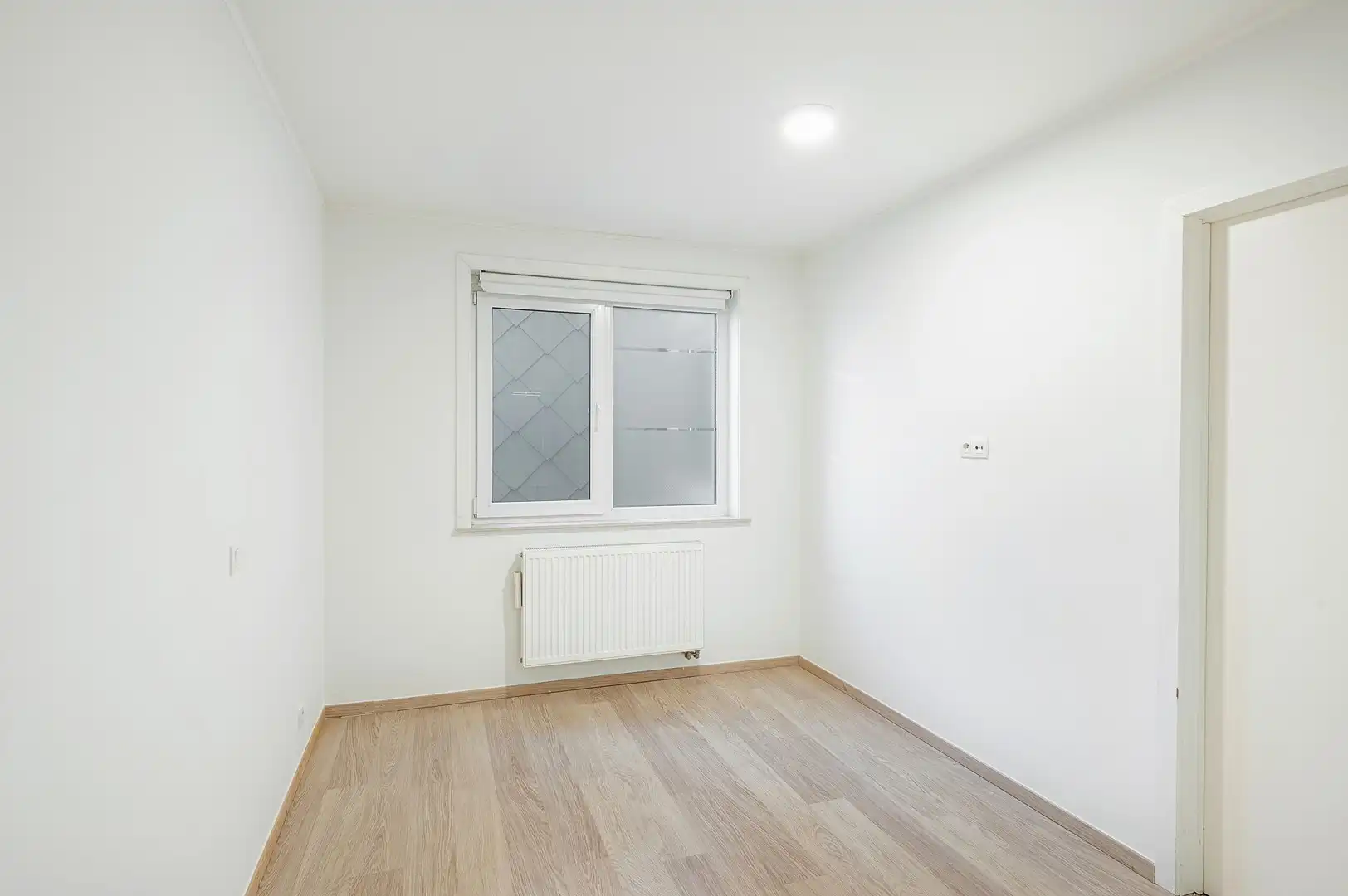 Hedendaags en lichtrijk appartement, centraal gelegen in Knokke. foto 22