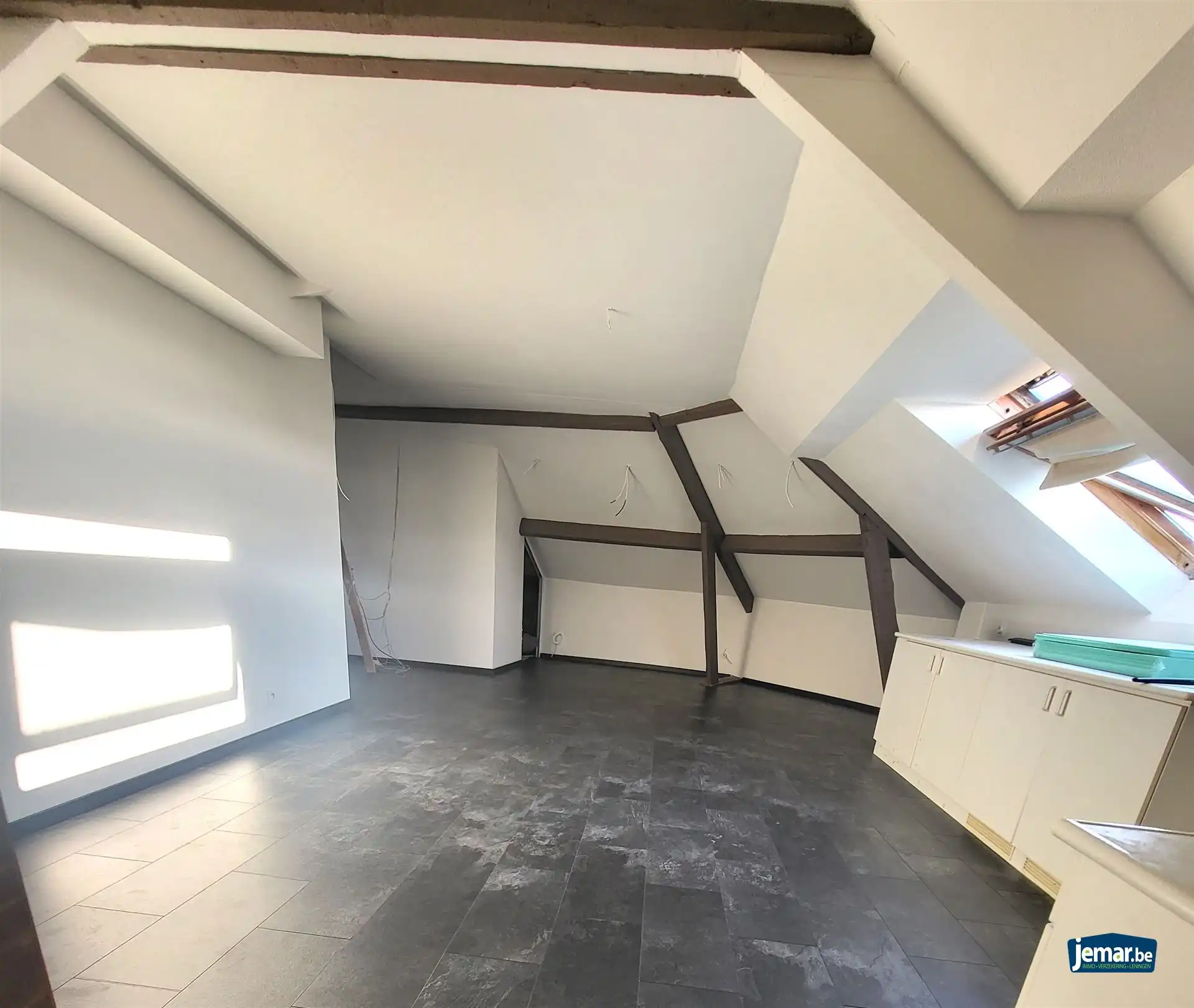 Duplex appartement met veel potentieel aan de grens van Maastricht  foto 5