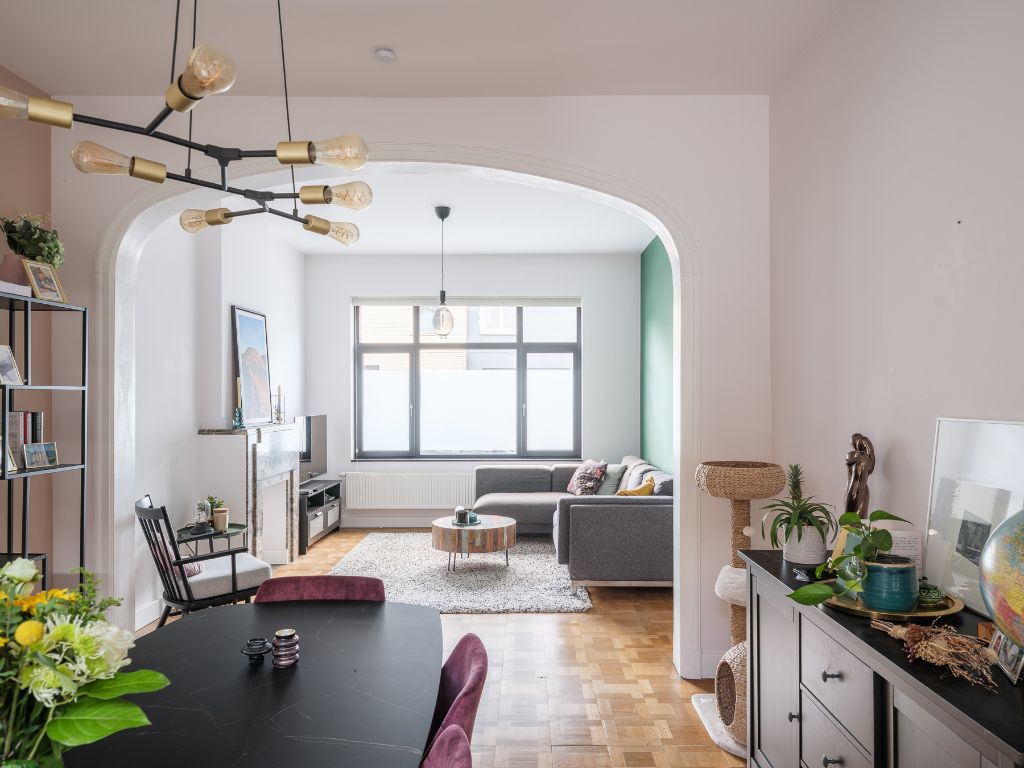 Charmante burgerwoning (BVO 214 m²) met 3 slaapkamers en zonnige tuin. foto 2