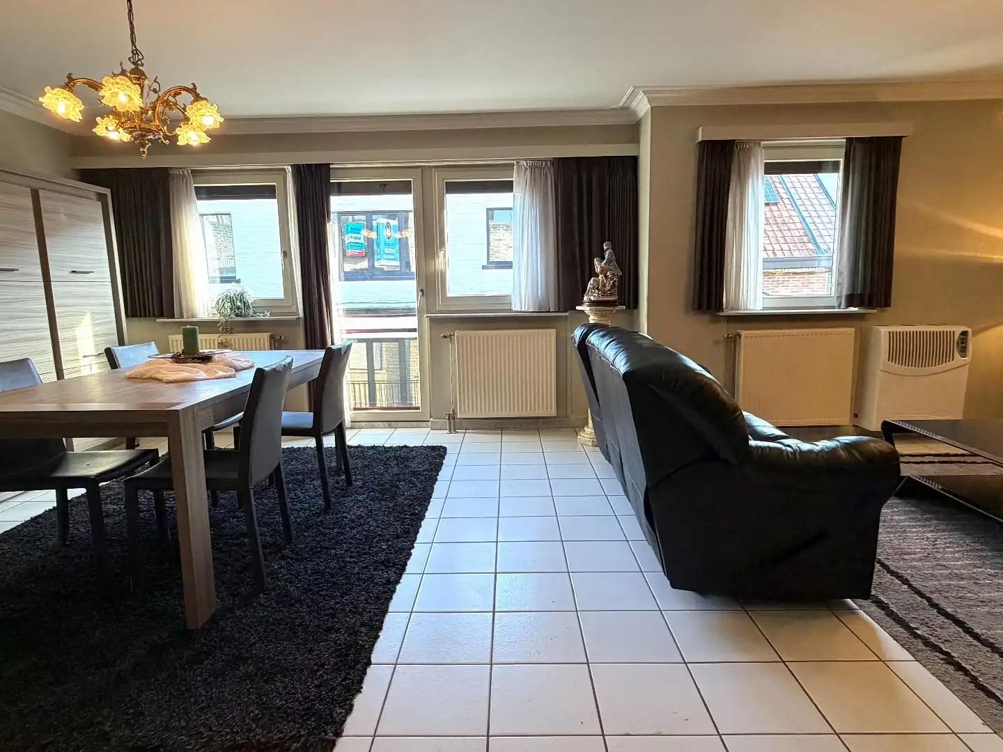 Appartement met 2 slaapkamers, garage en zuidgericht terras! foto 8