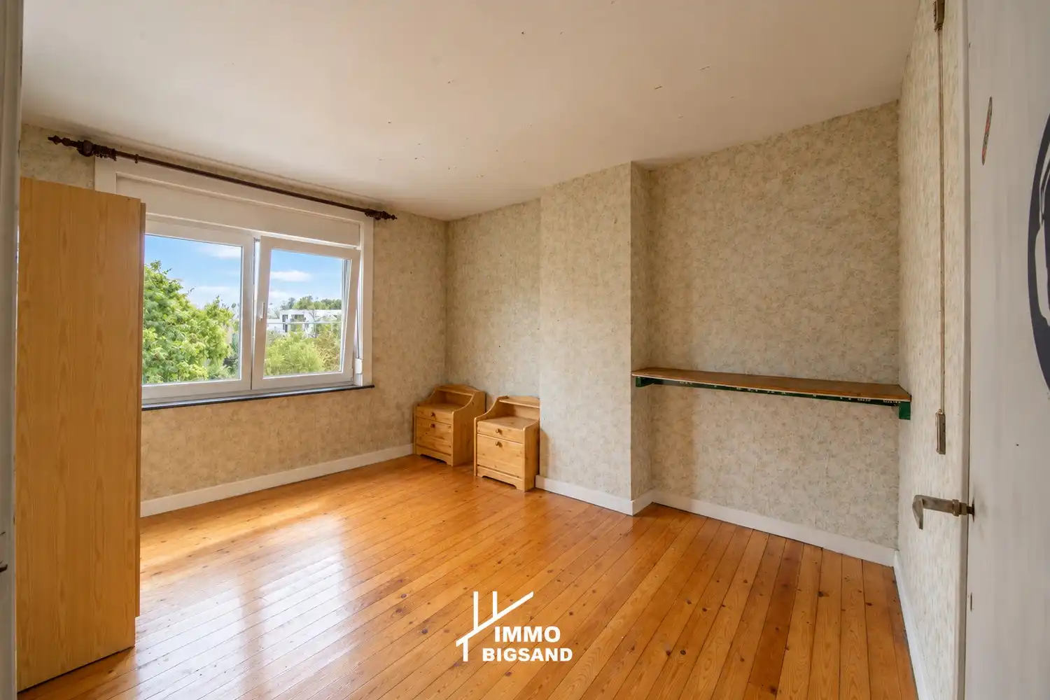 Zeer ruime woning te koop met 4 slaapkamers in Marke met tuin foto 10