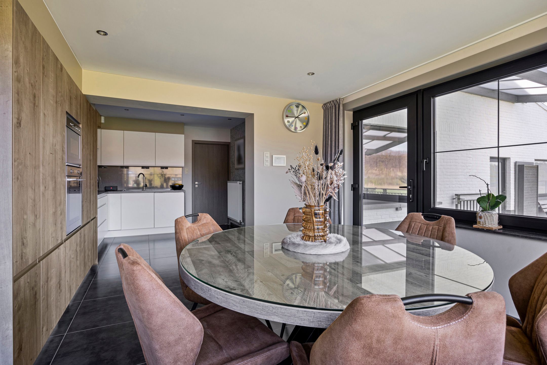 Perfect instapklare woning met een unieke ligging op 20 are foto 11