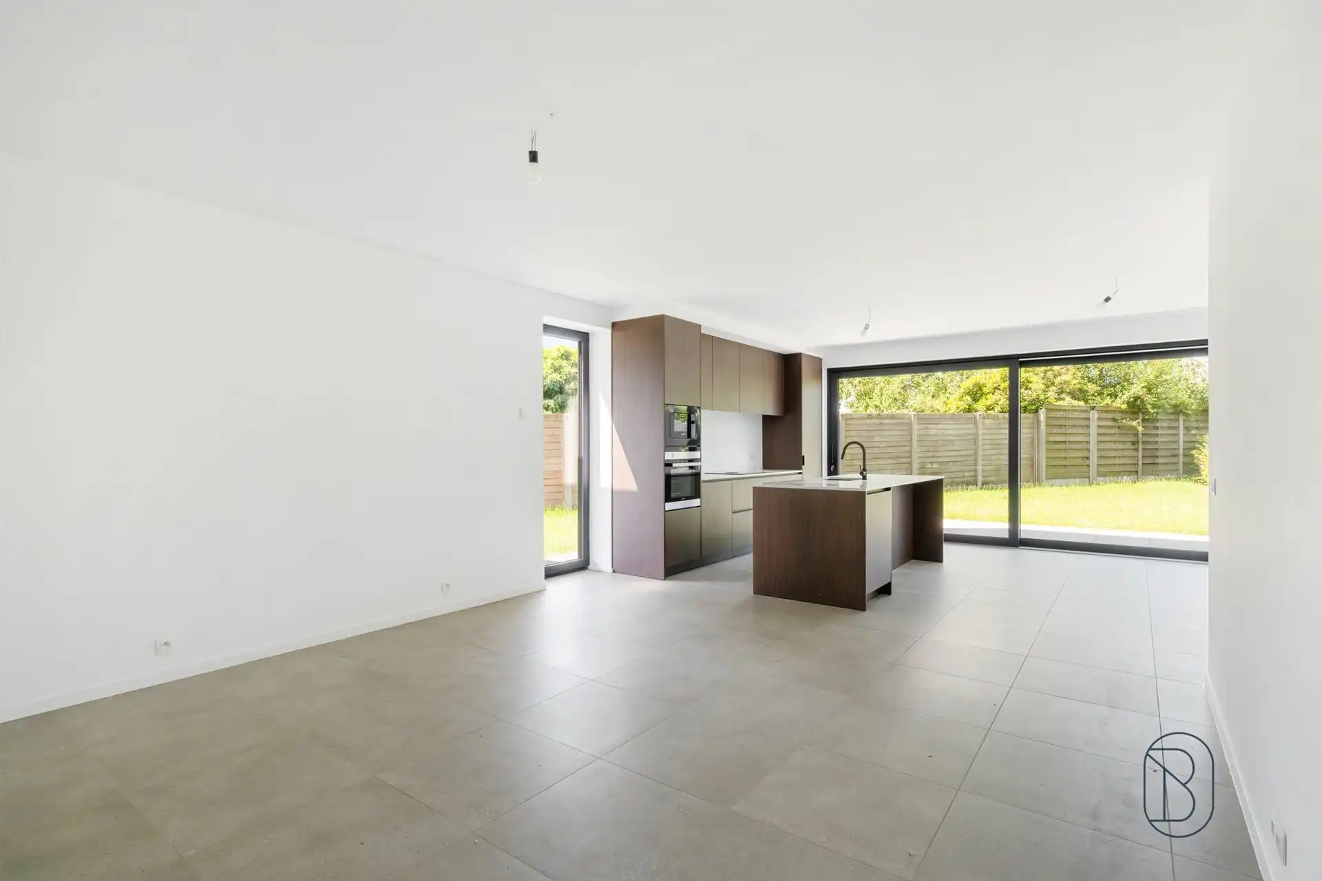 2 kwalitatieve luxueuze ENERGIENEUTRALE moderne nieuwbouwwoningen  foto 5