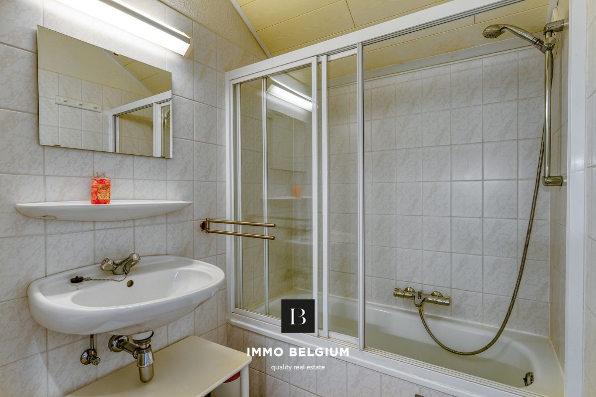 Gemeubeld vakantie appartement met zicht over de polders foto 8