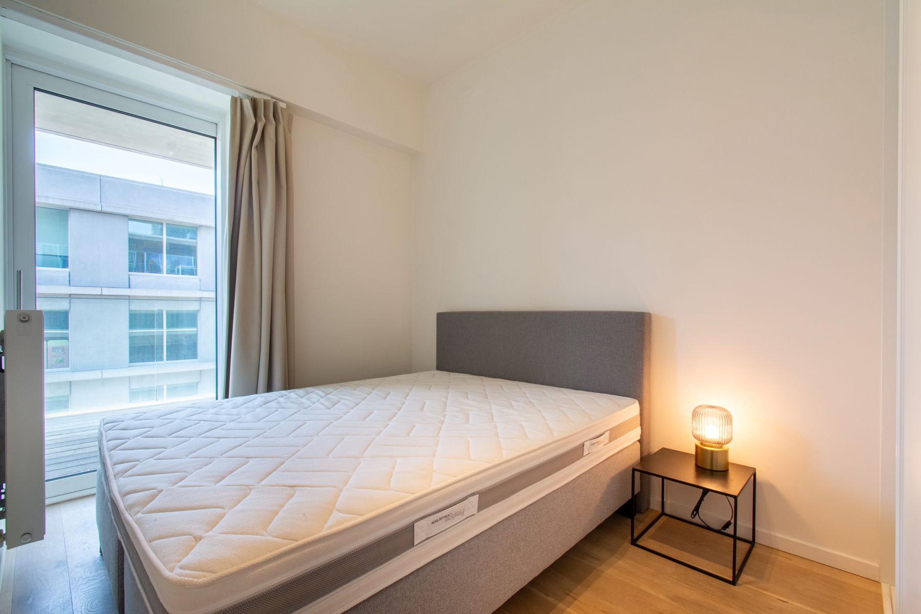 2 slaapkamer gemeubeld app. met groot terrras foto 8