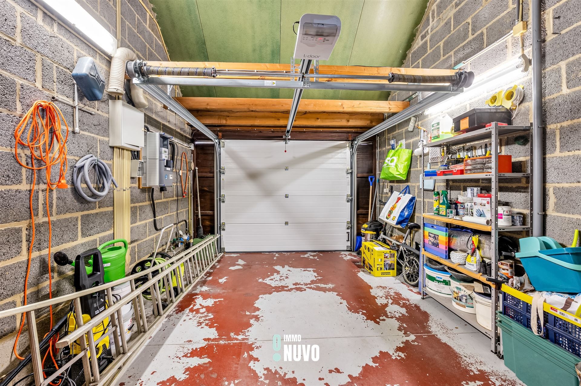 Instapklare open bebouwing met 4 slpks, tuin en garage foto 23