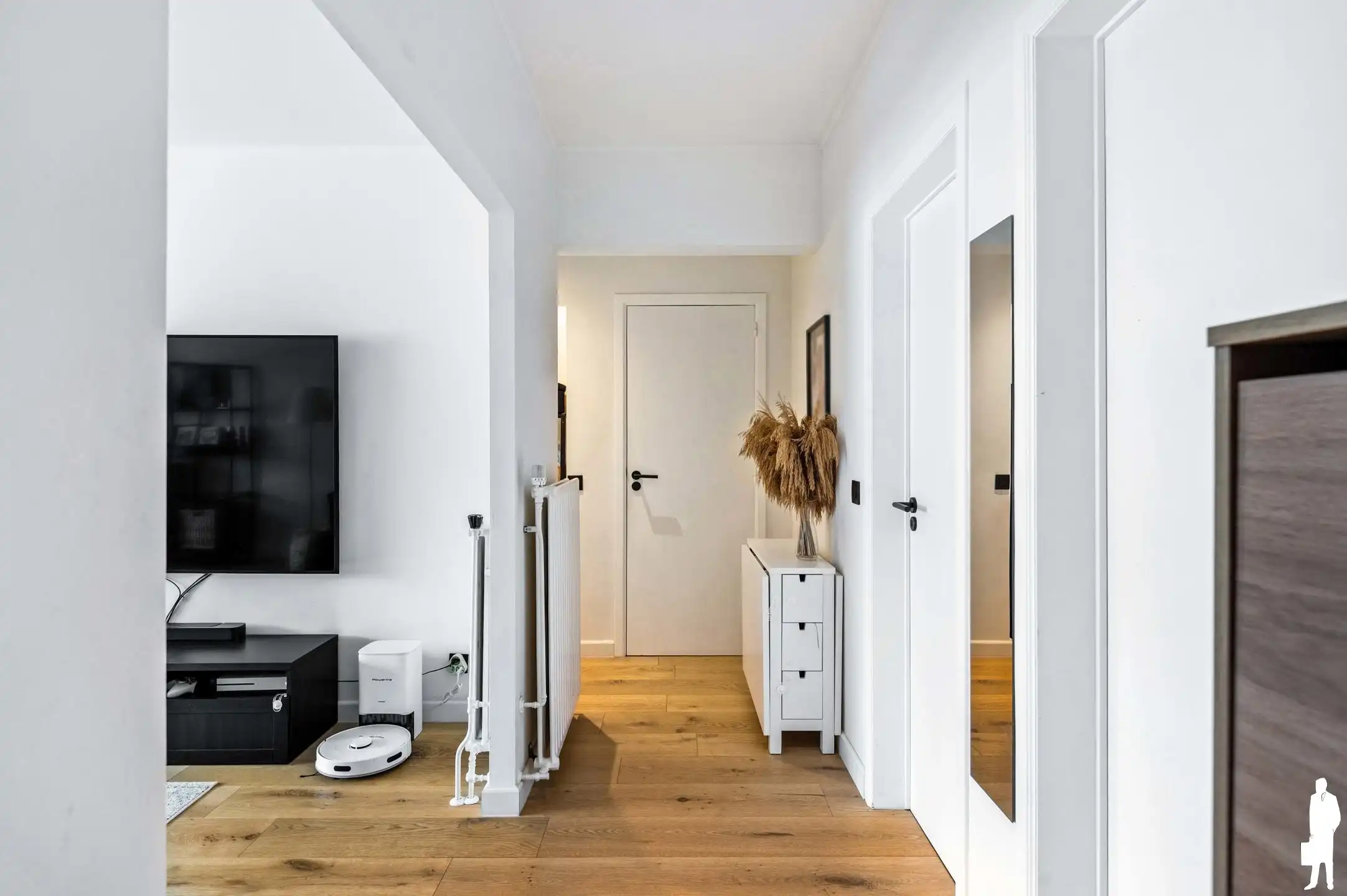 Luxueus gerenoveerd app. met 2 ruime slpks in de Elsdonkwijk foto 6
