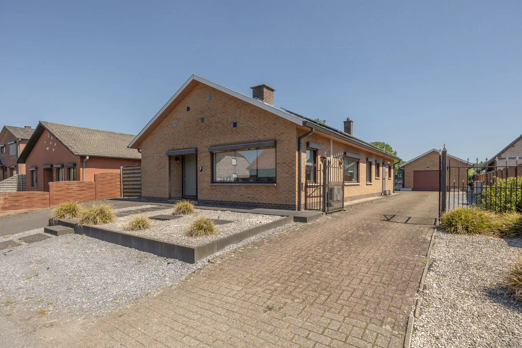 Huis te koop foto {{pictureIndex}}